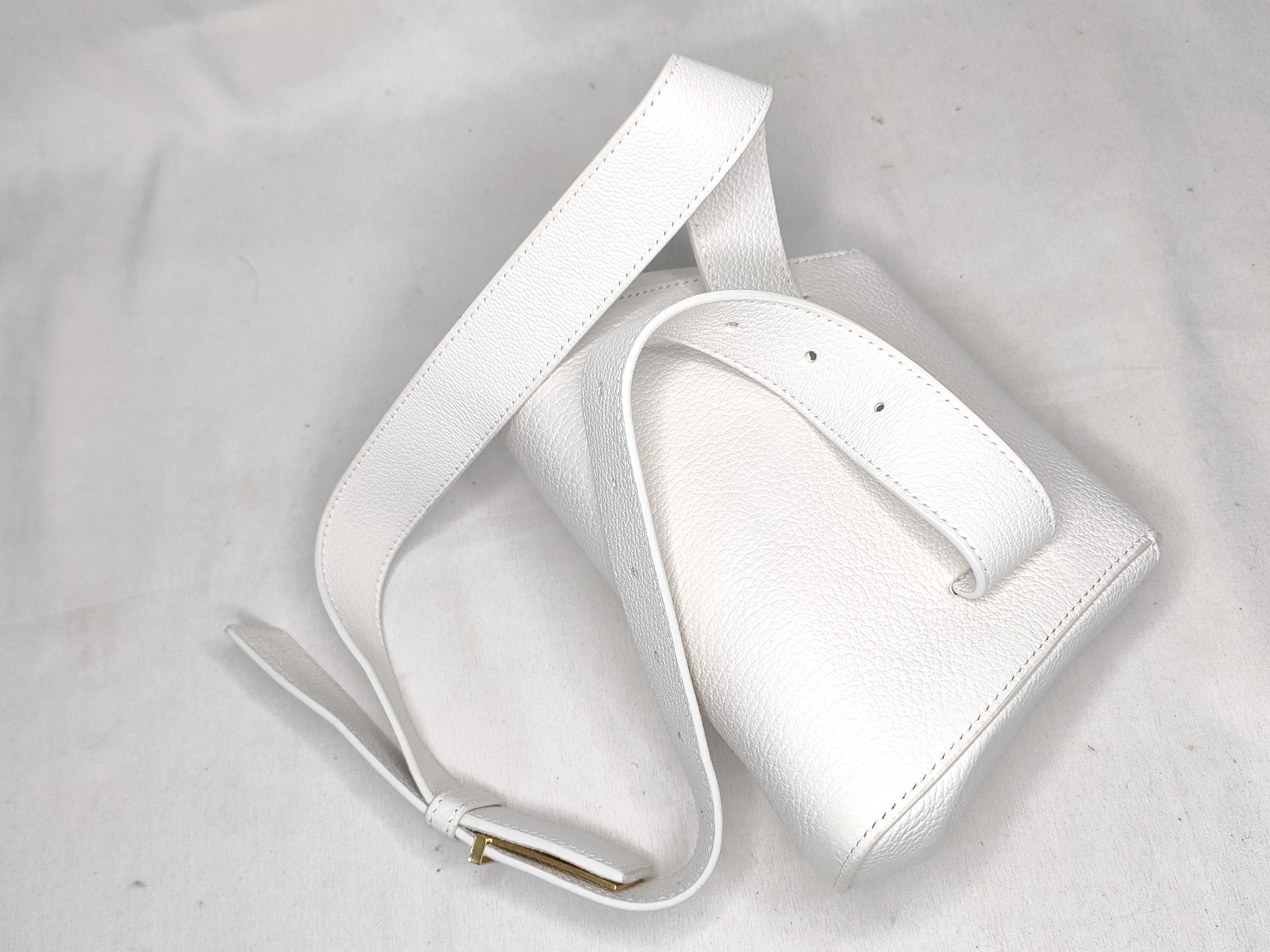 Geometric Belt Bag Shoulder Bag — view 3