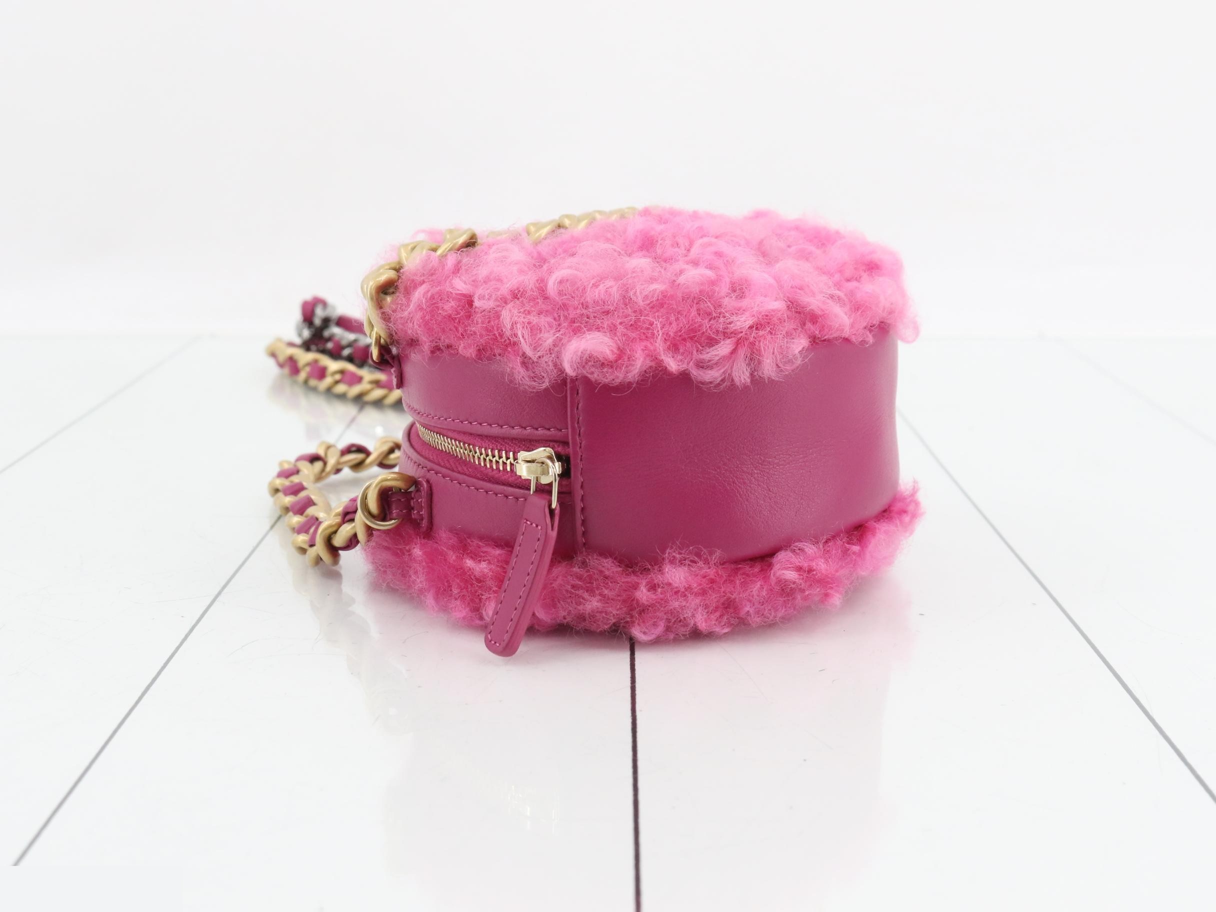 shoulder bag — view 5