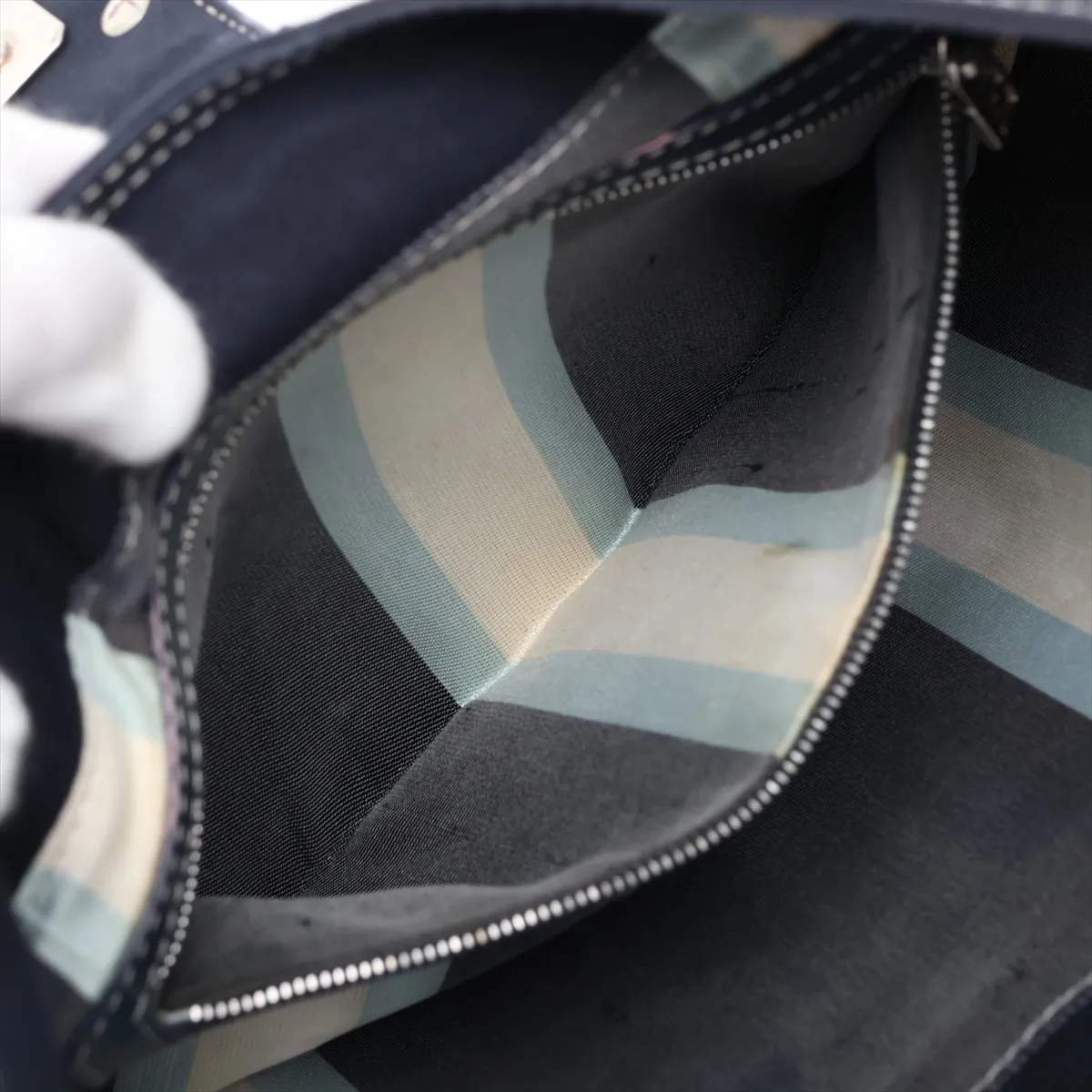 Mamma Bucket Denim Shoulder Bag, Navy, Missing Parts — view 9