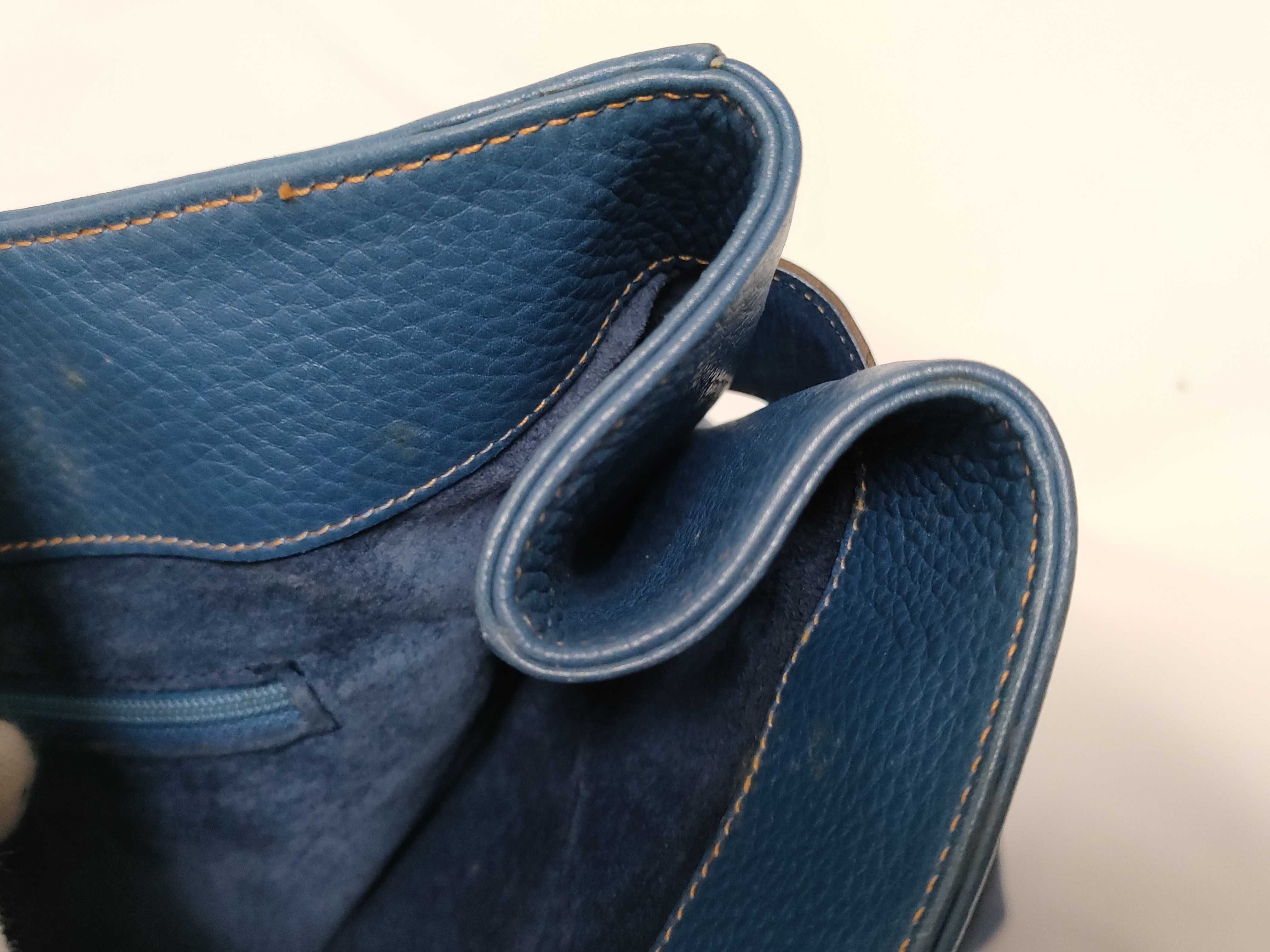 Interlocking Tote Bag Leather Tote Bag — view 10