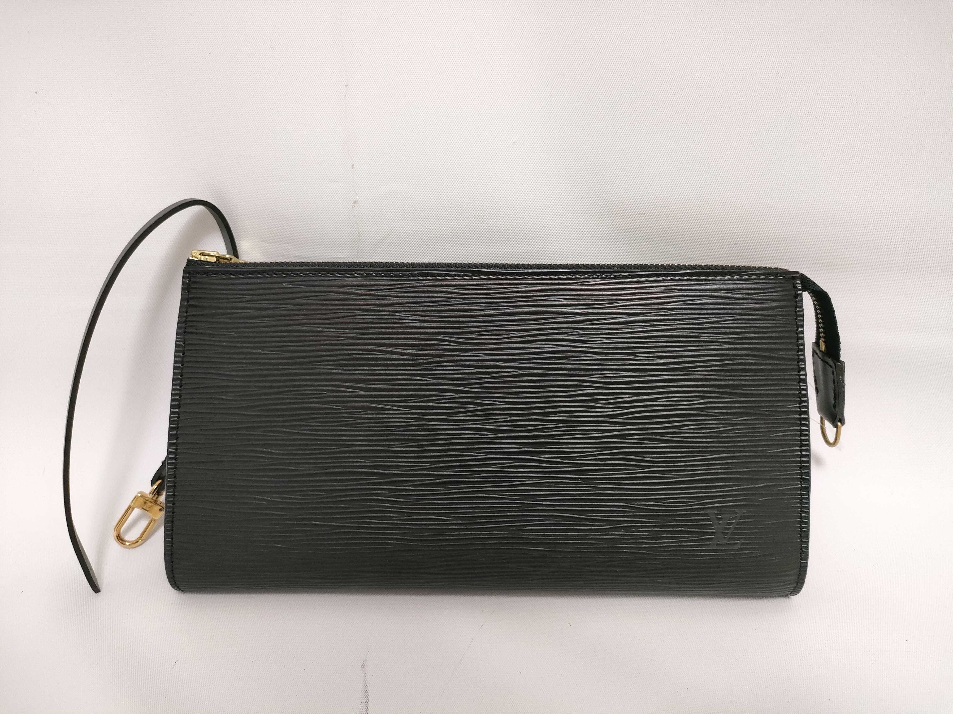 Epi Pochette Accessoires