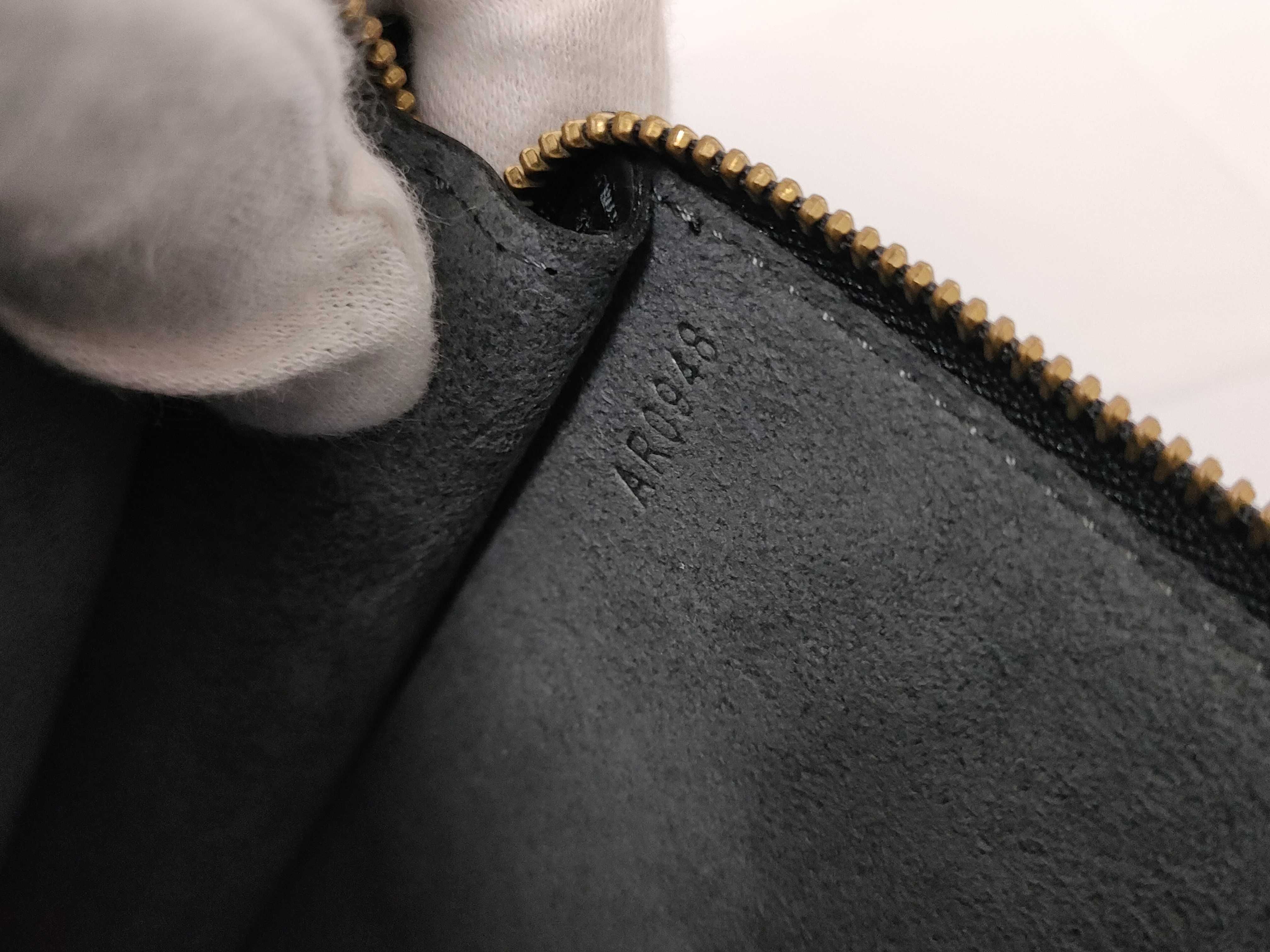 Epi Pochette Accessoires — view 9