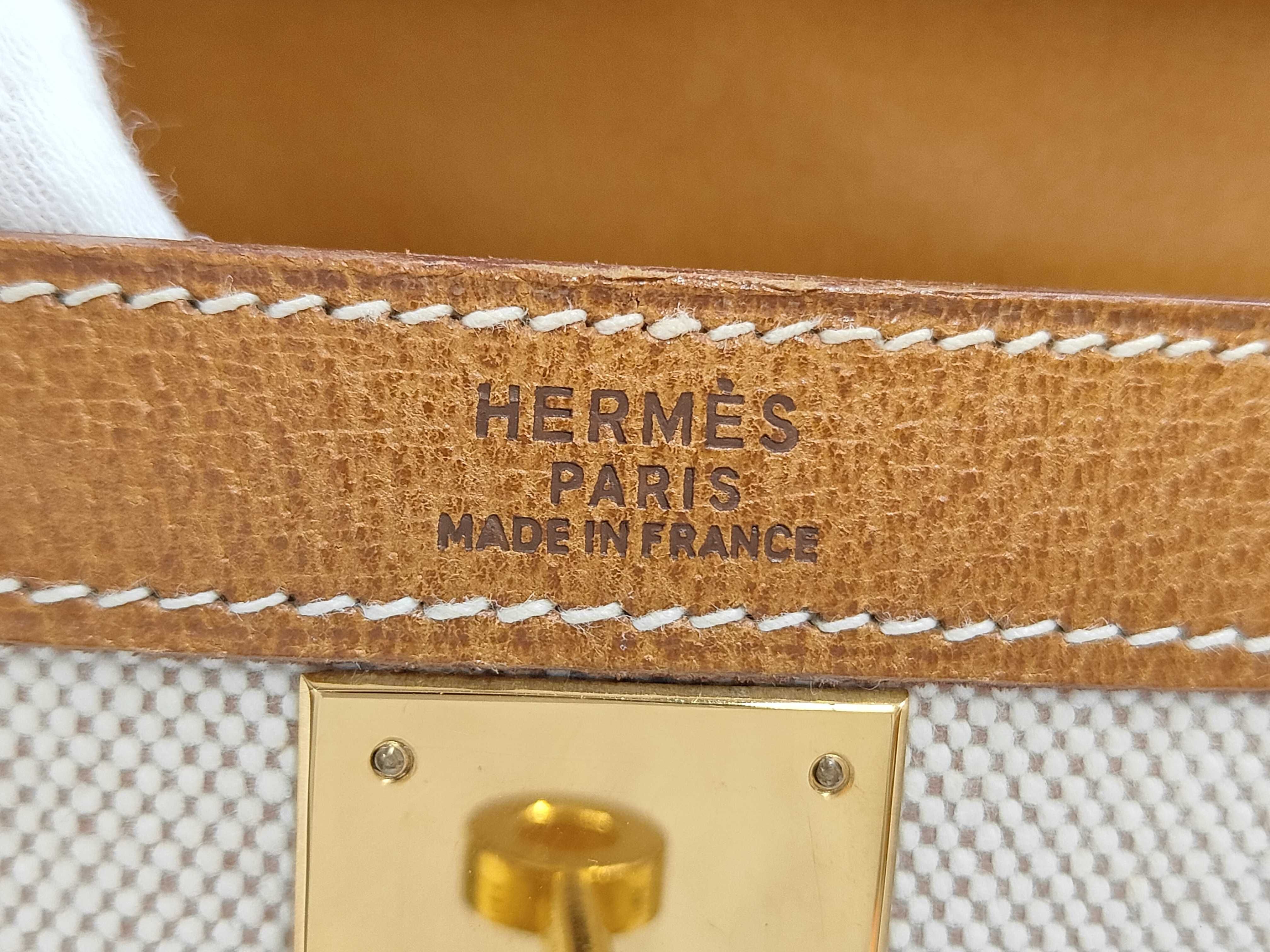 Toile H Kelly 32 Handbag — view 10