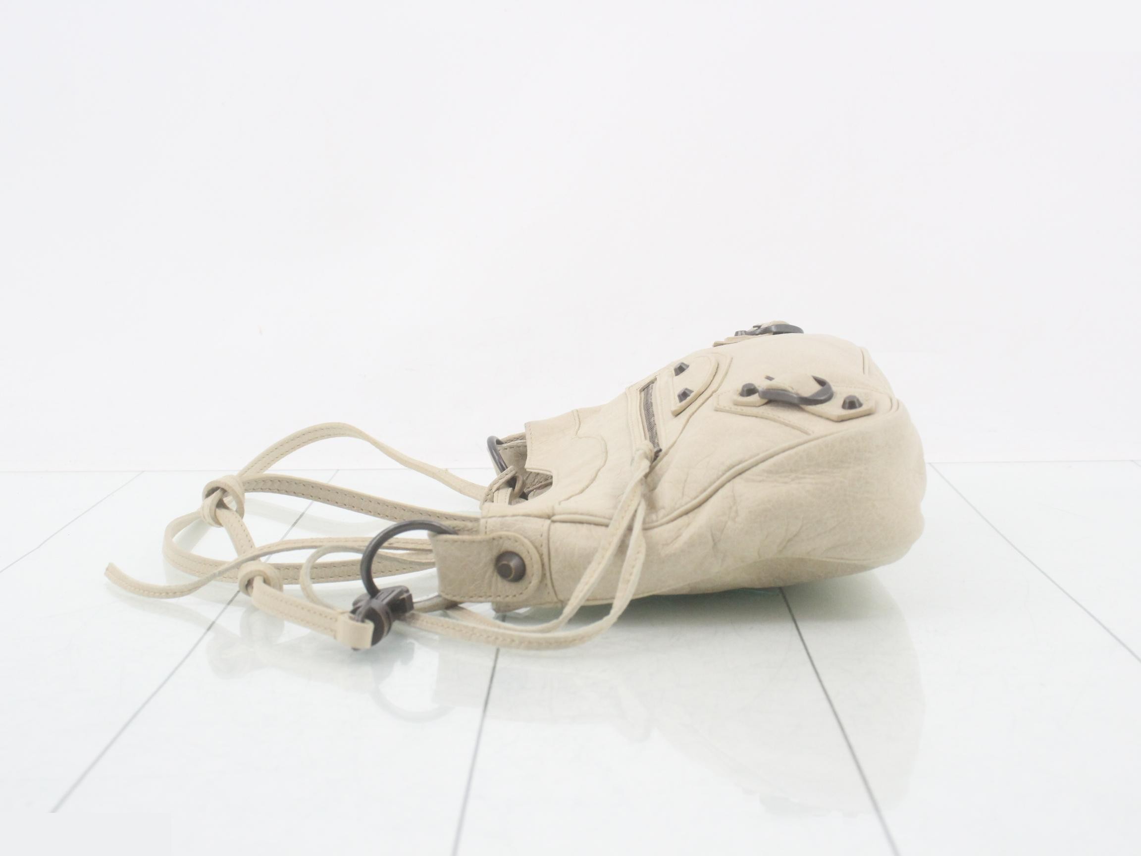 Giant Hip Shoulder Bag — view 4
