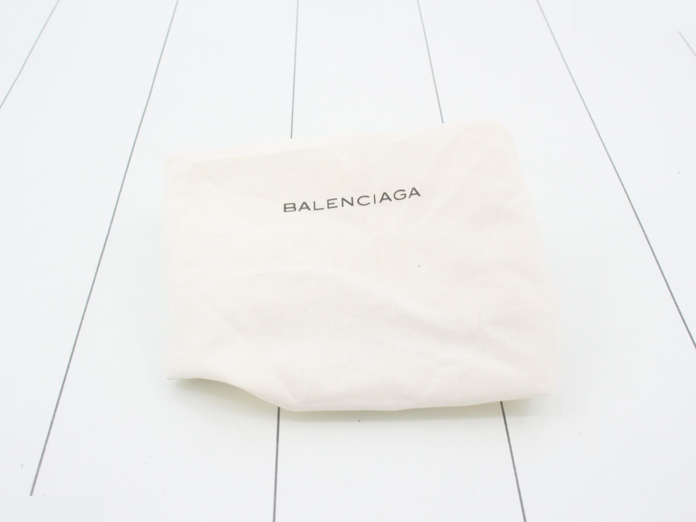 Giant Hip Shoulder Bag — view 7