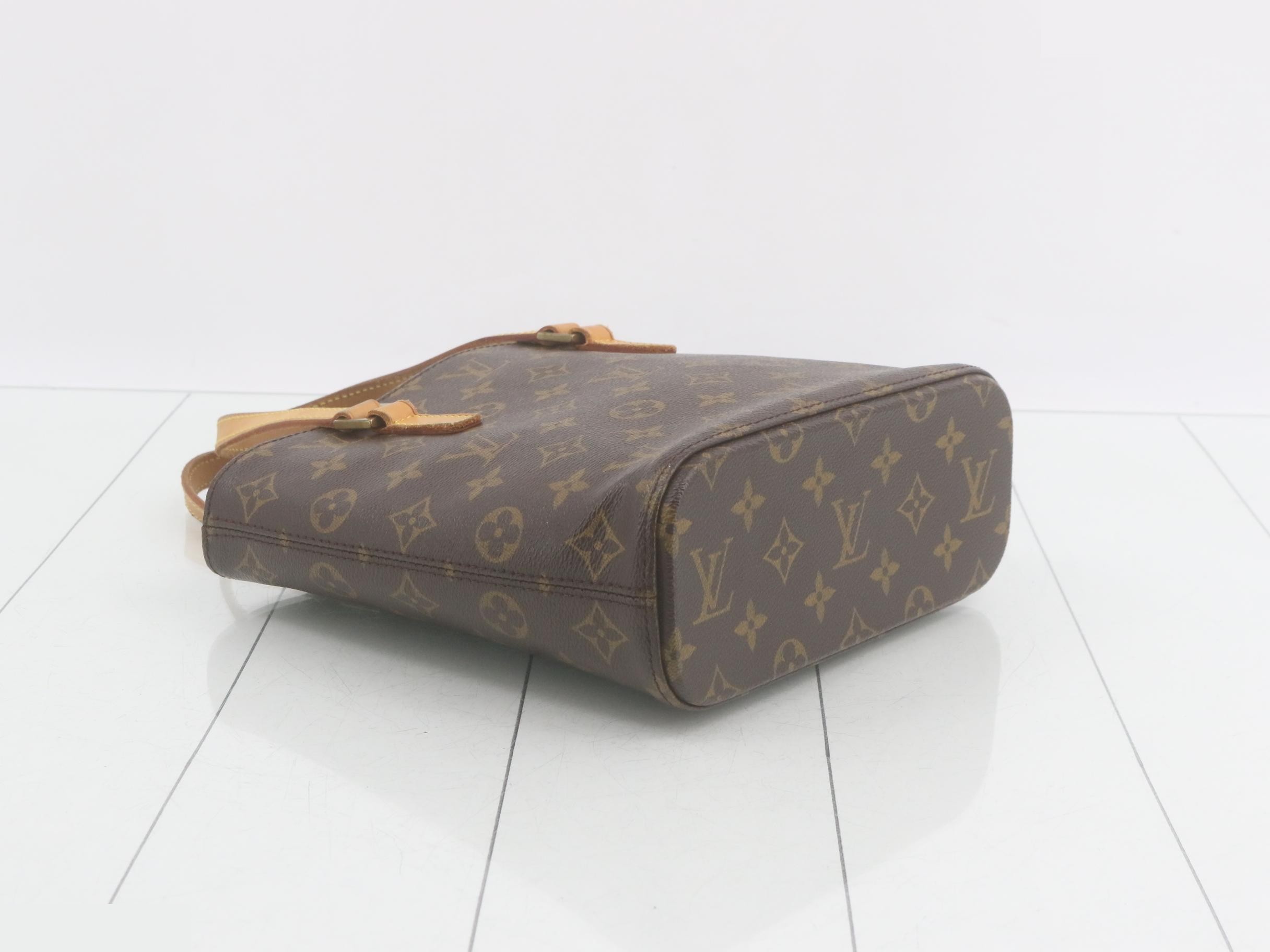 Monogram Vavin PM Tote Bag — view 5