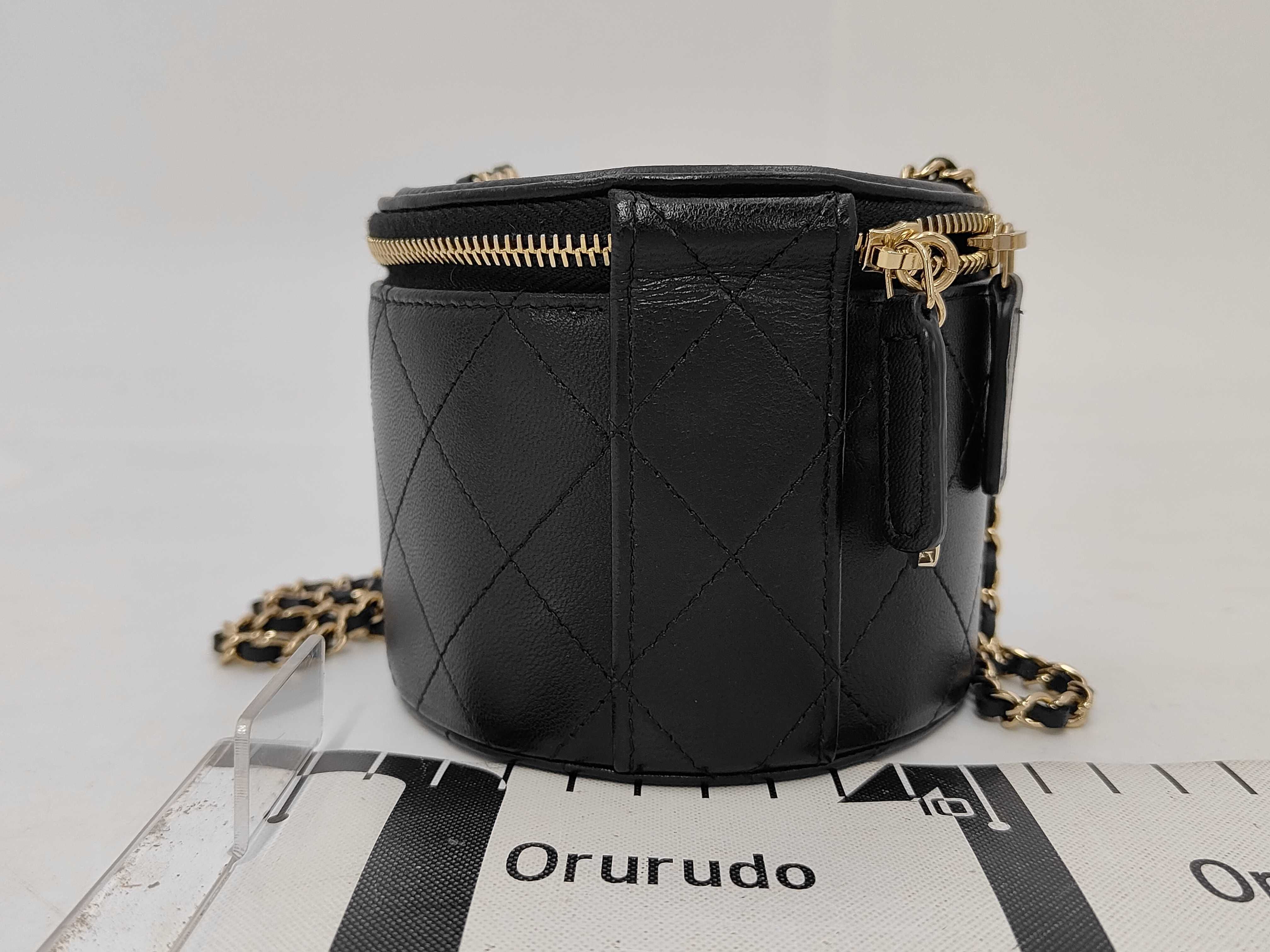 Chain Shoulder Bag — view 2