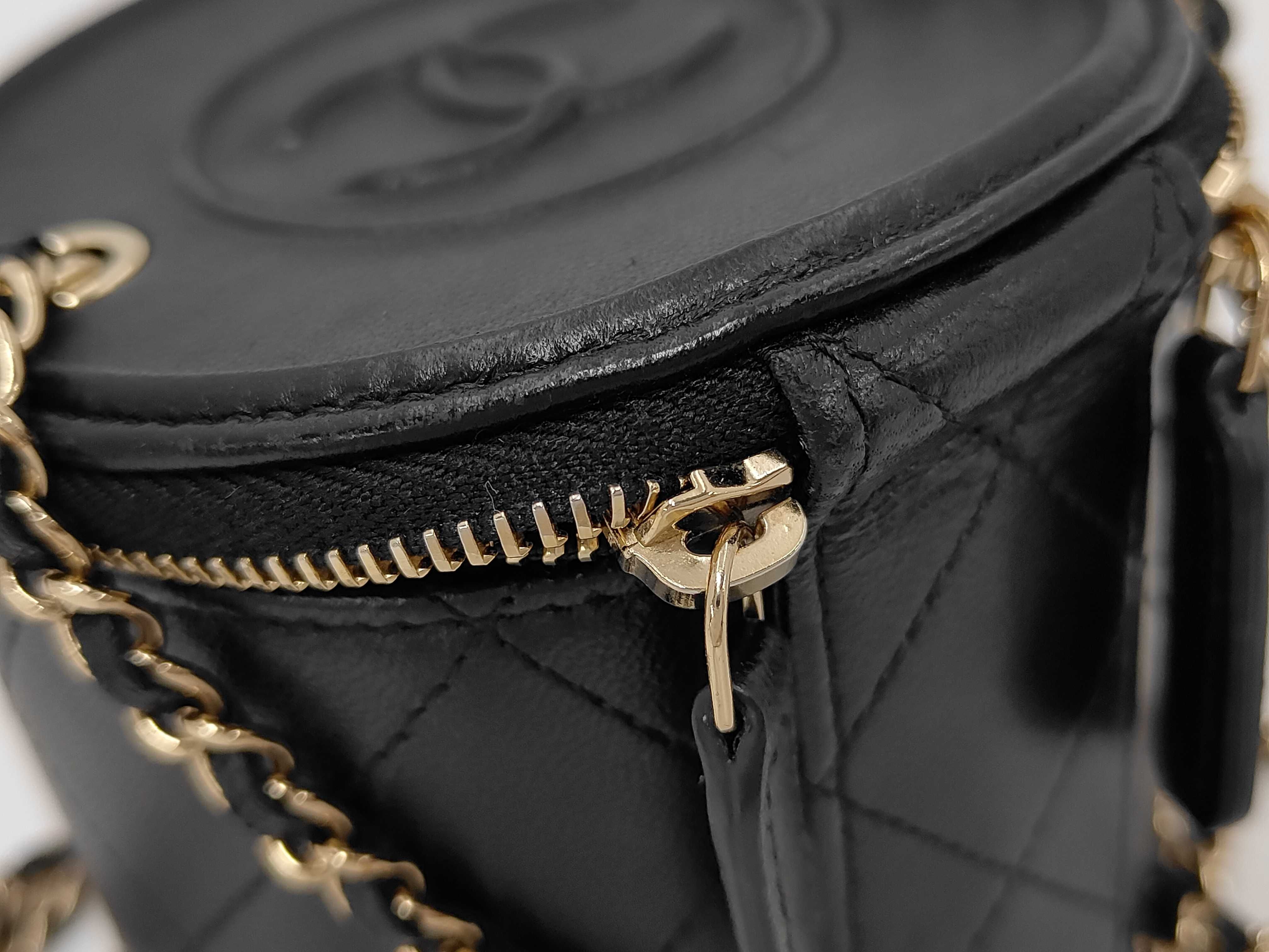 Chain Shoulder Bag — view 11