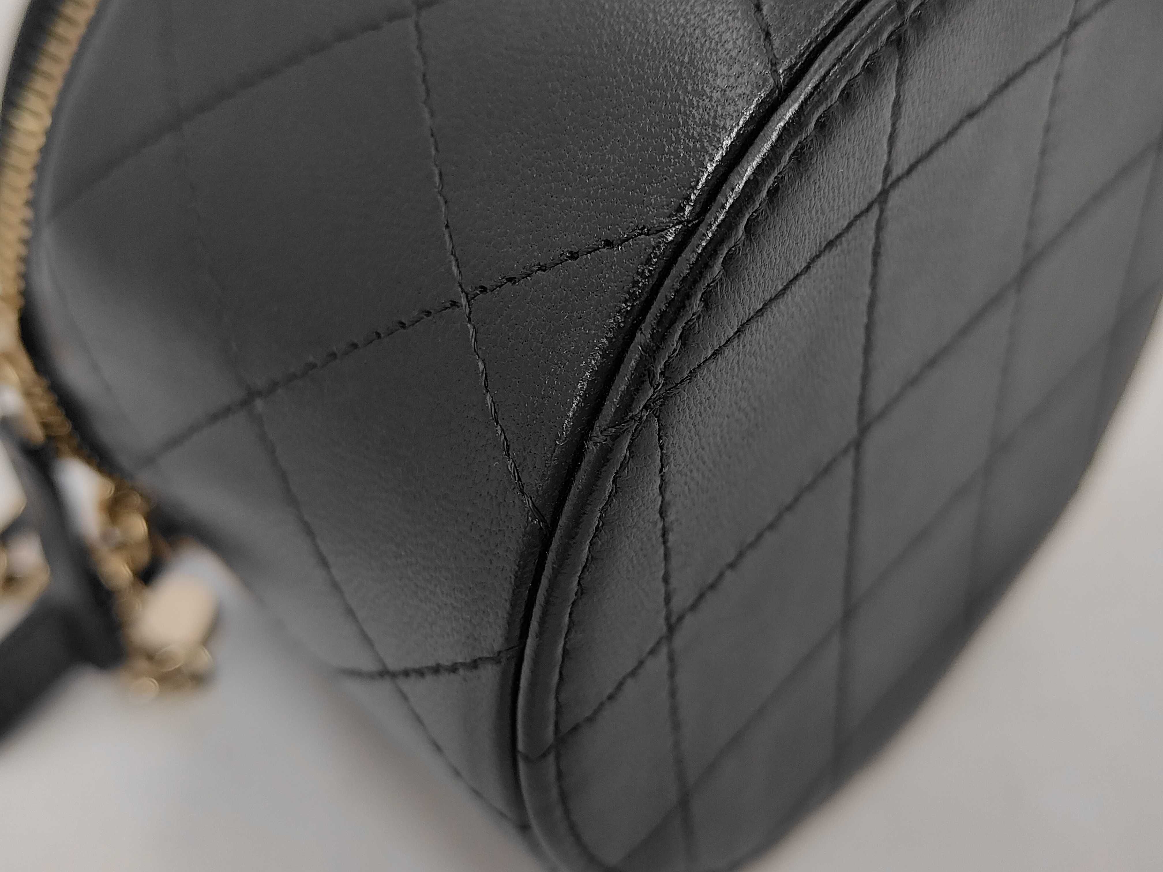Chain Shoulder Bag — view 3