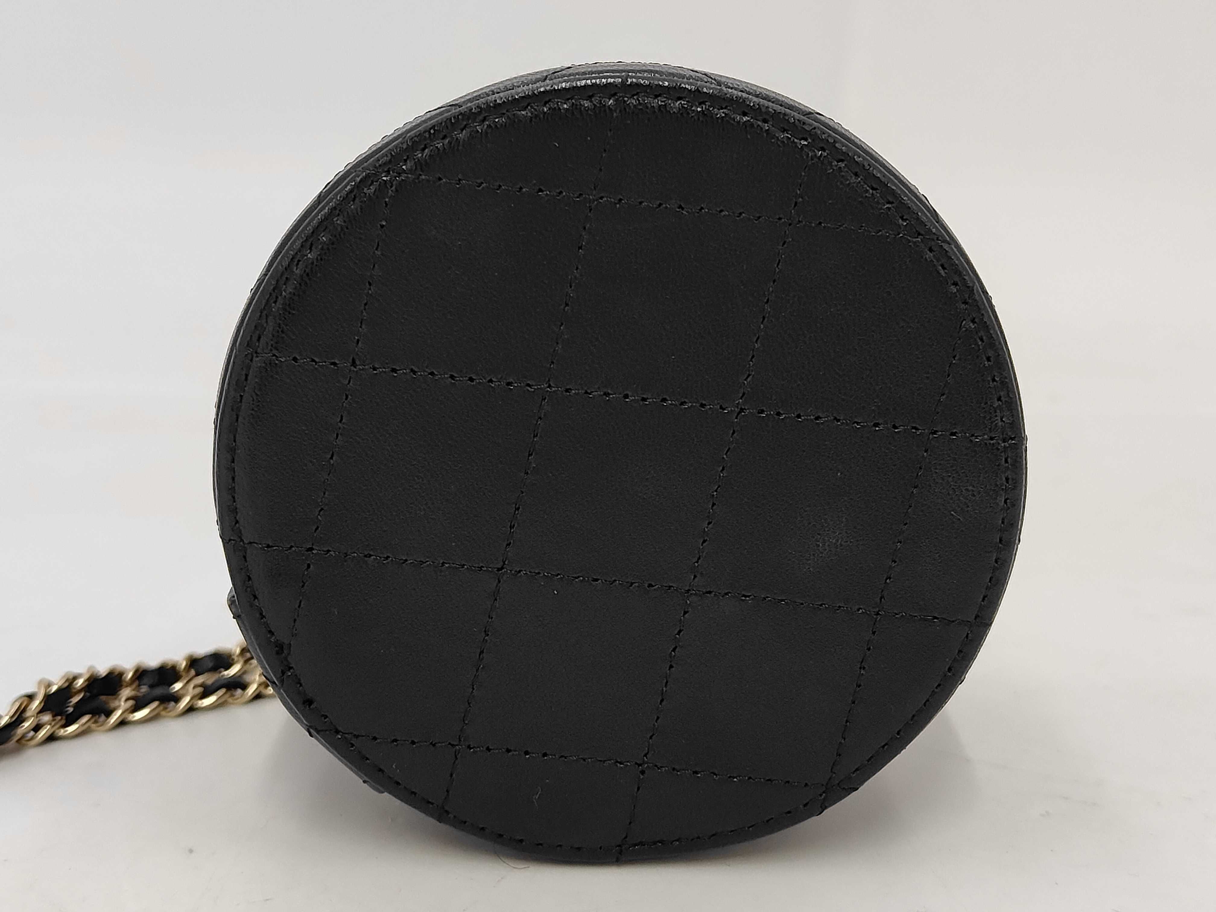 Chain Shoulder Bag — view 4