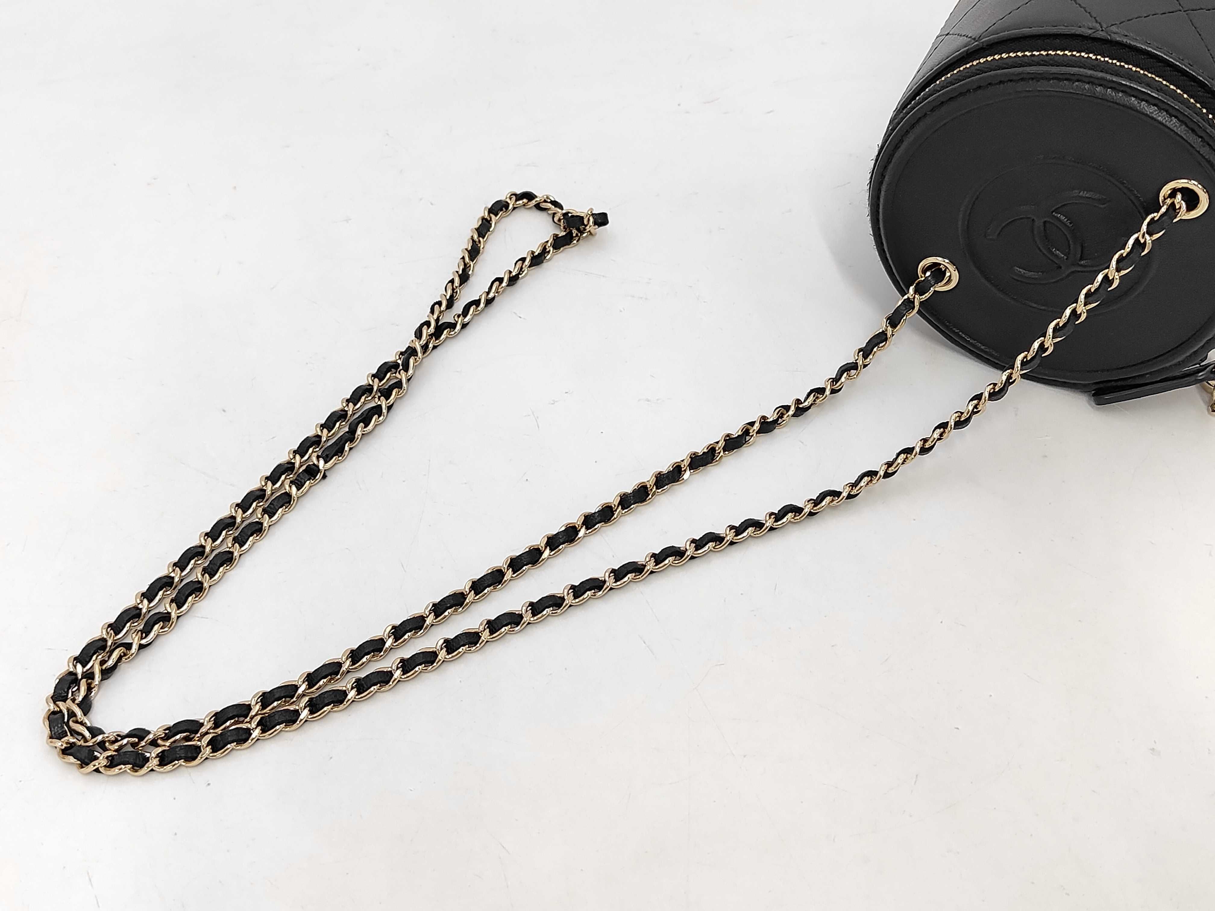 Chain Shoulder Bag — view 5