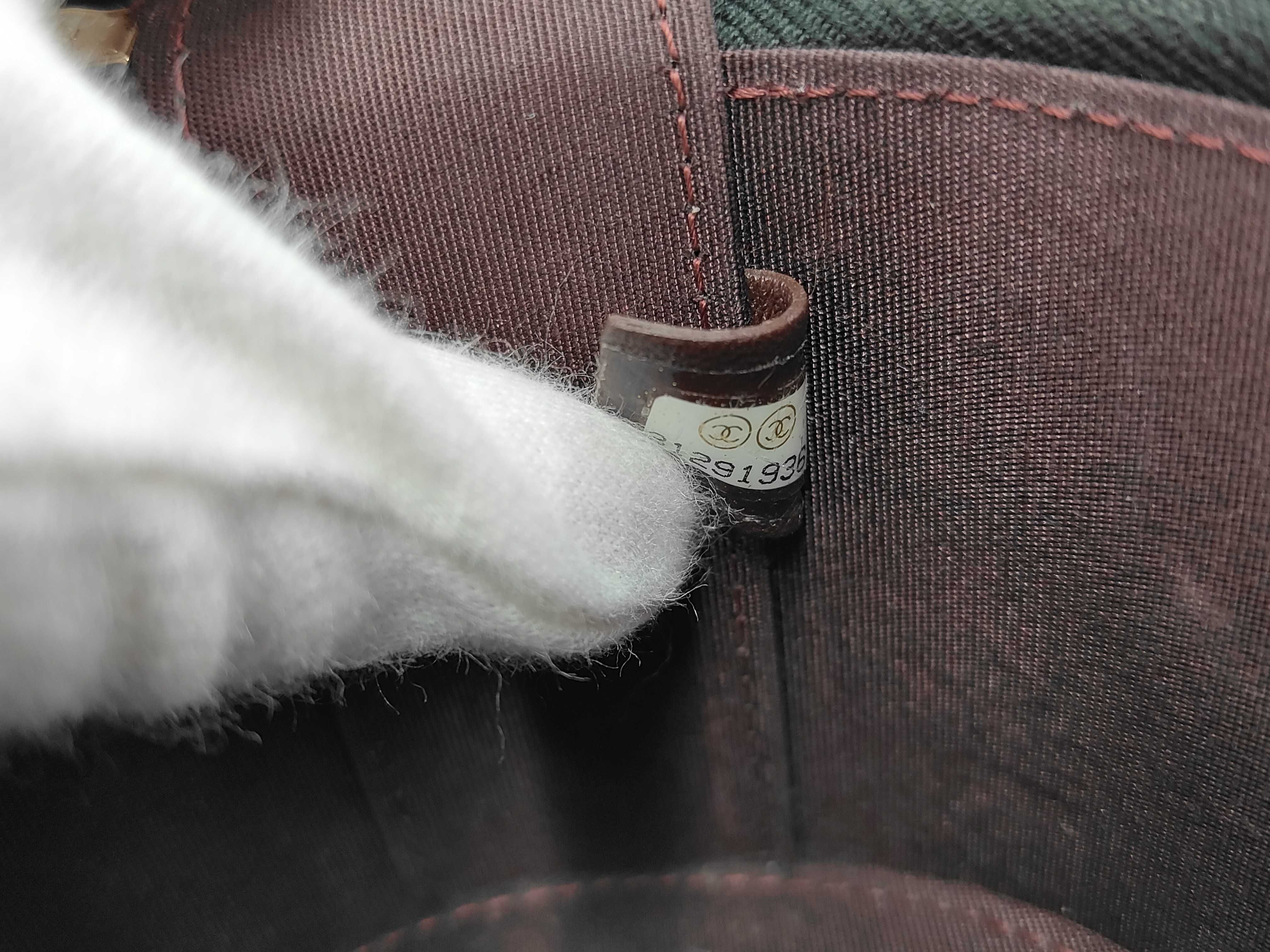 Chain Shoulder Bag — view 10