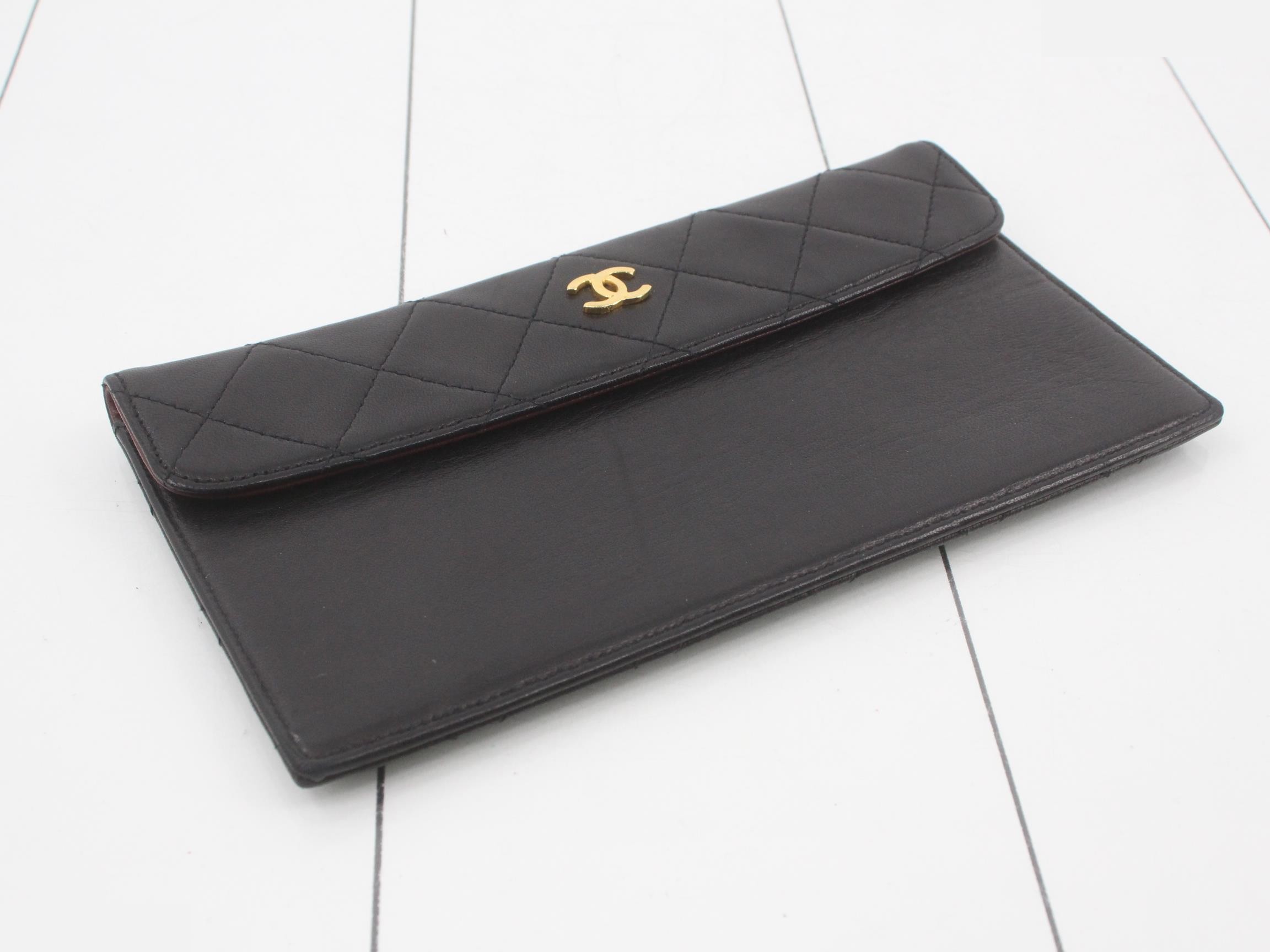 Matelassé Chain Shoulder Bag — view 7