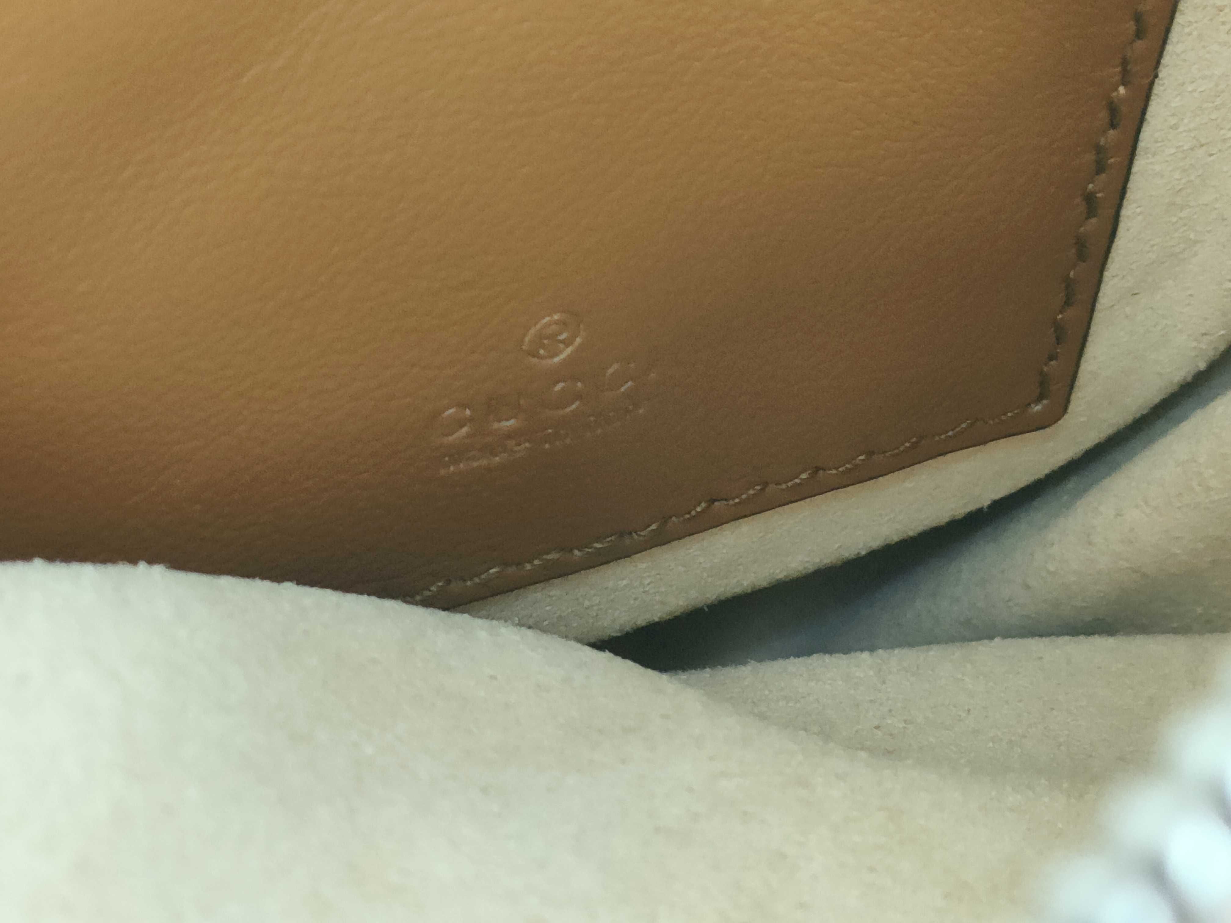 GG Marmont 598597 Pouch Shoulder Bag — view 12