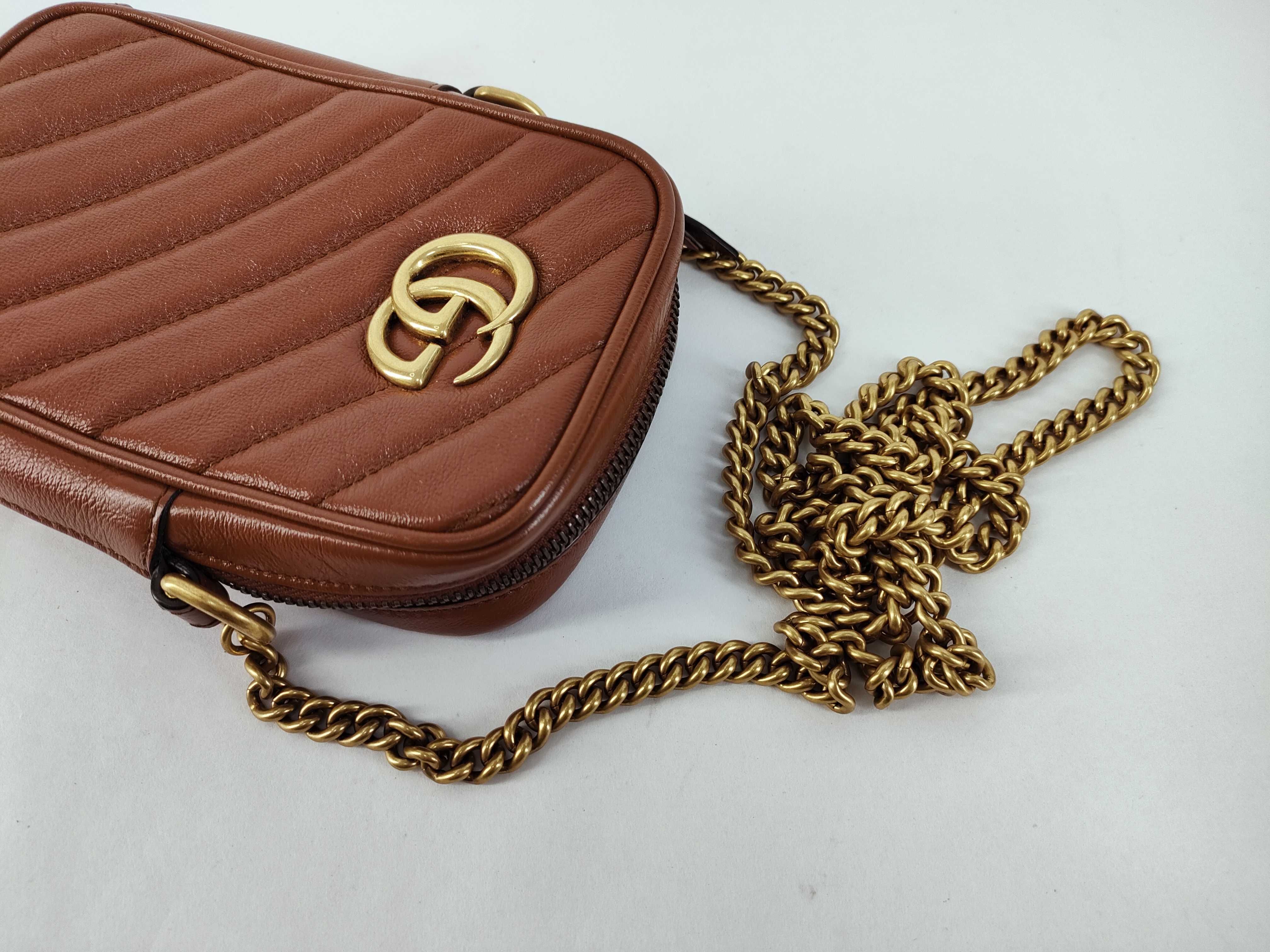 GG Marmont 598597 Pouch Shoulder Bag — view 3