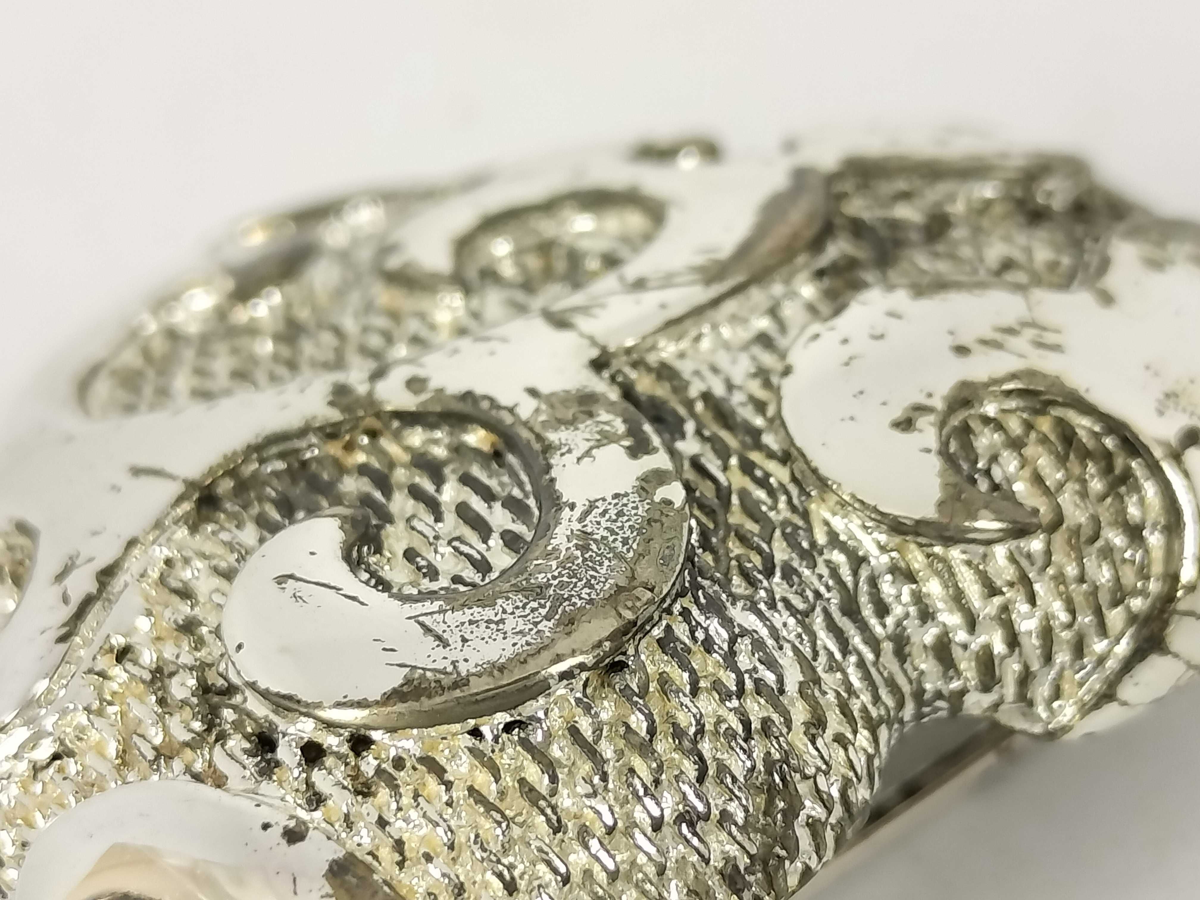 heart brooch — view 7