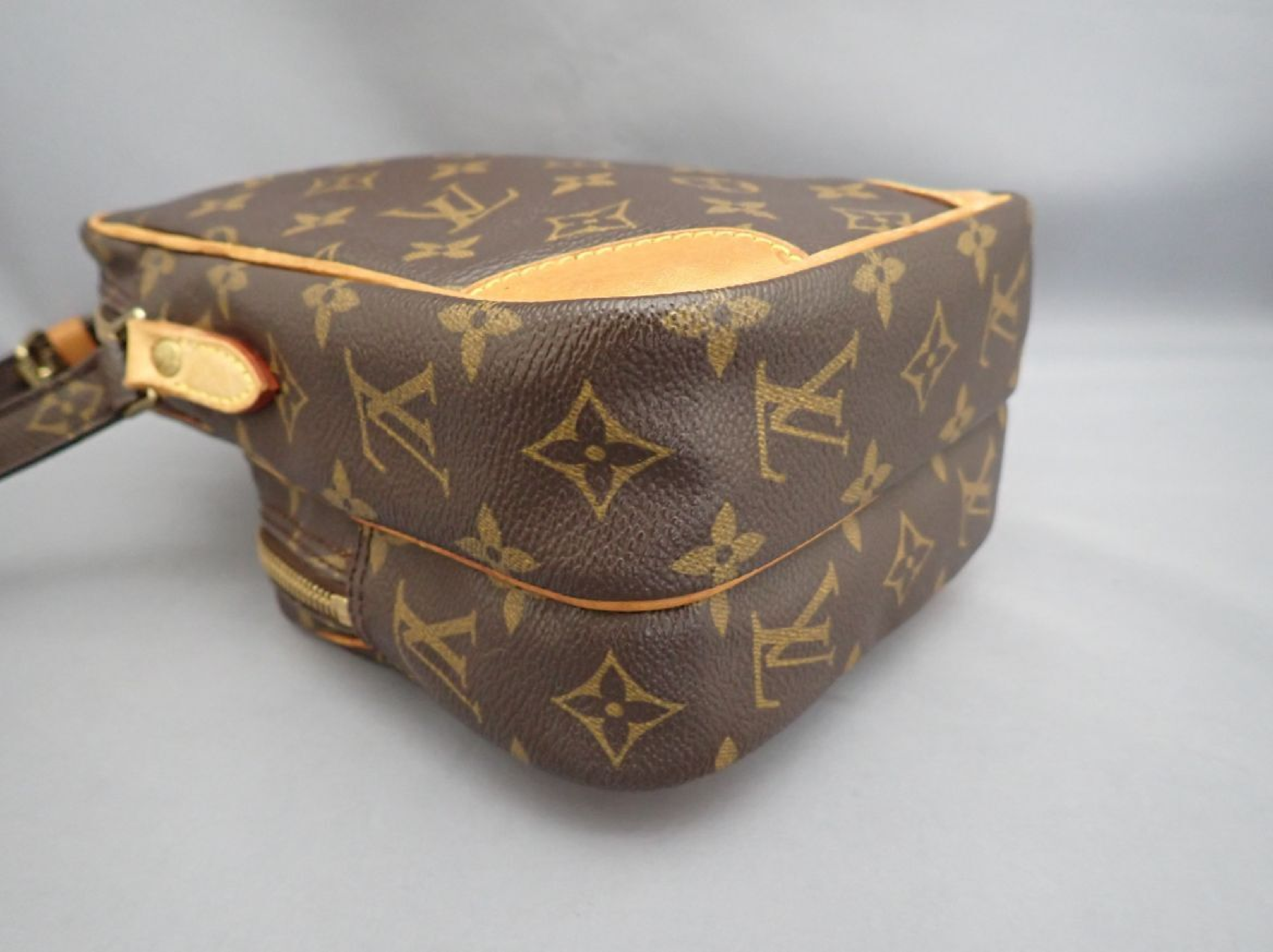 Amazon Shoulder Bag — view 5