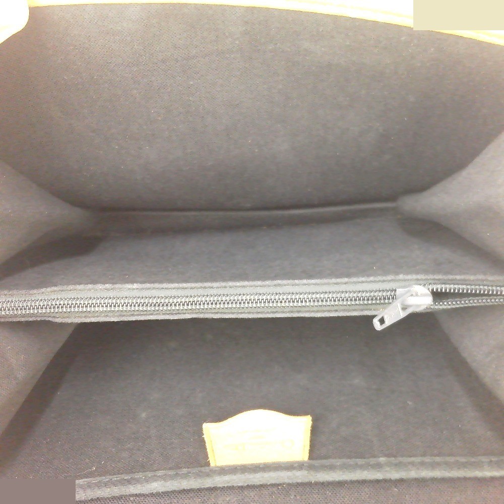 Trotter (bag) - Shoulder bag — view 6