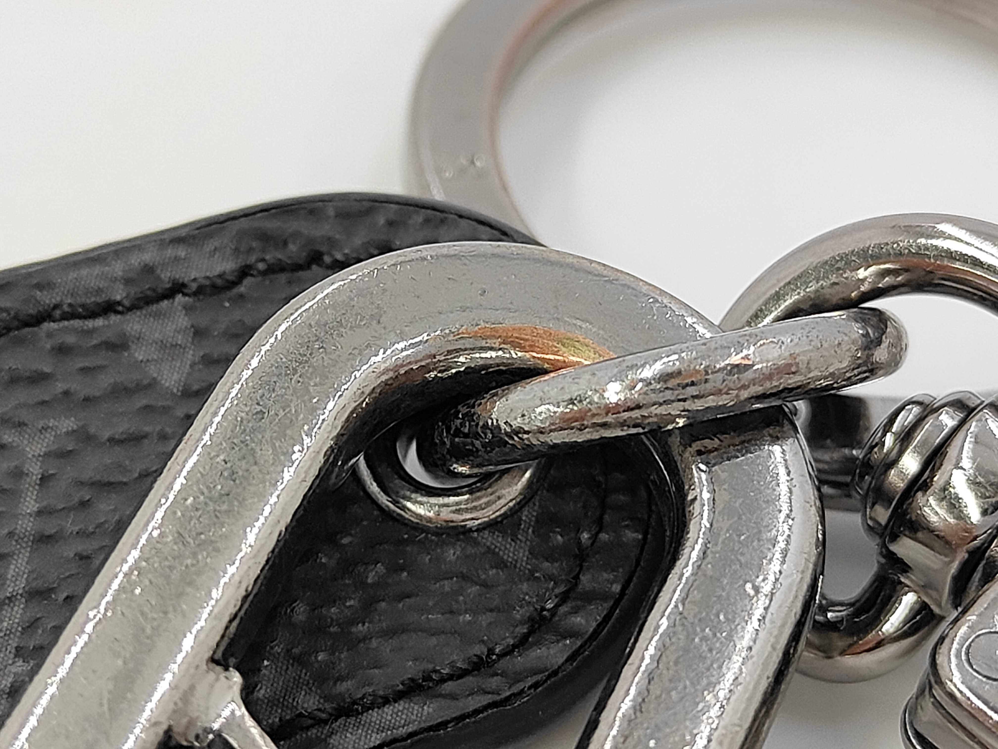 Eclipse Keychain - LV Signature Chain M00927 — view 5