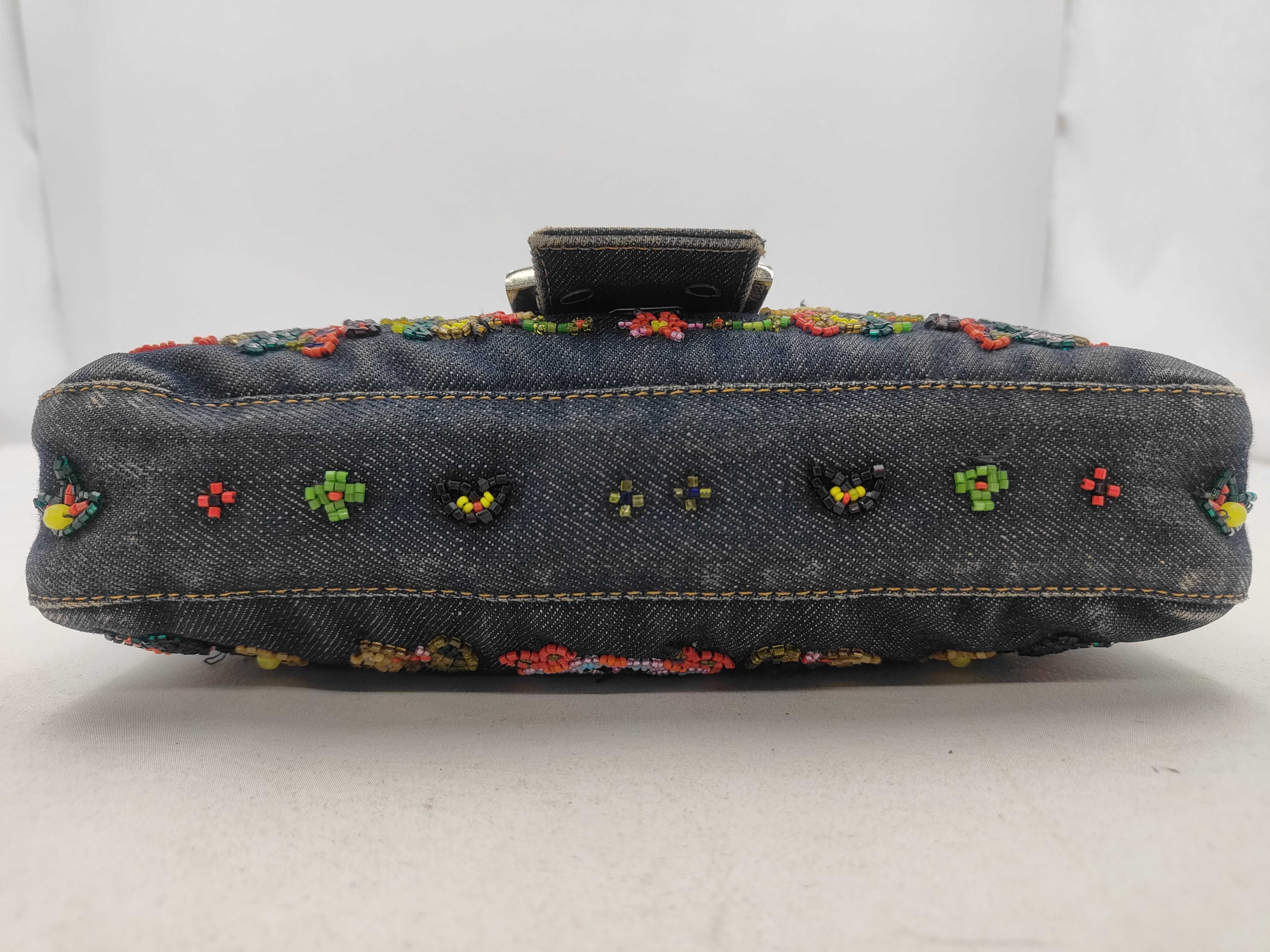 Mamma Bucket Sequin Flower Embroidery Denim Shoulder Bag — view 7