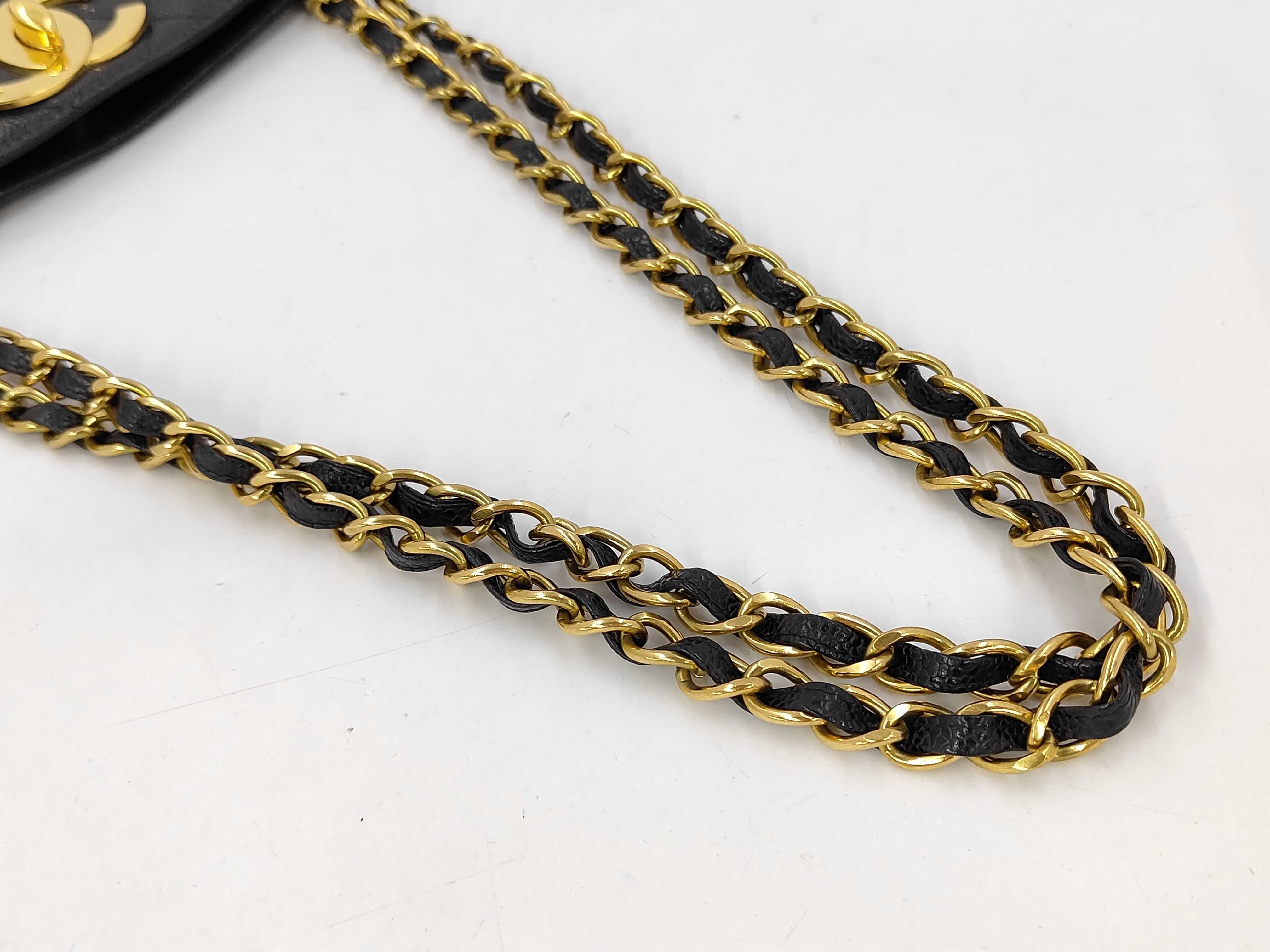 Caviar Skin Turnlock Chain Shoulder Bag - 3091670 Bag — view 5