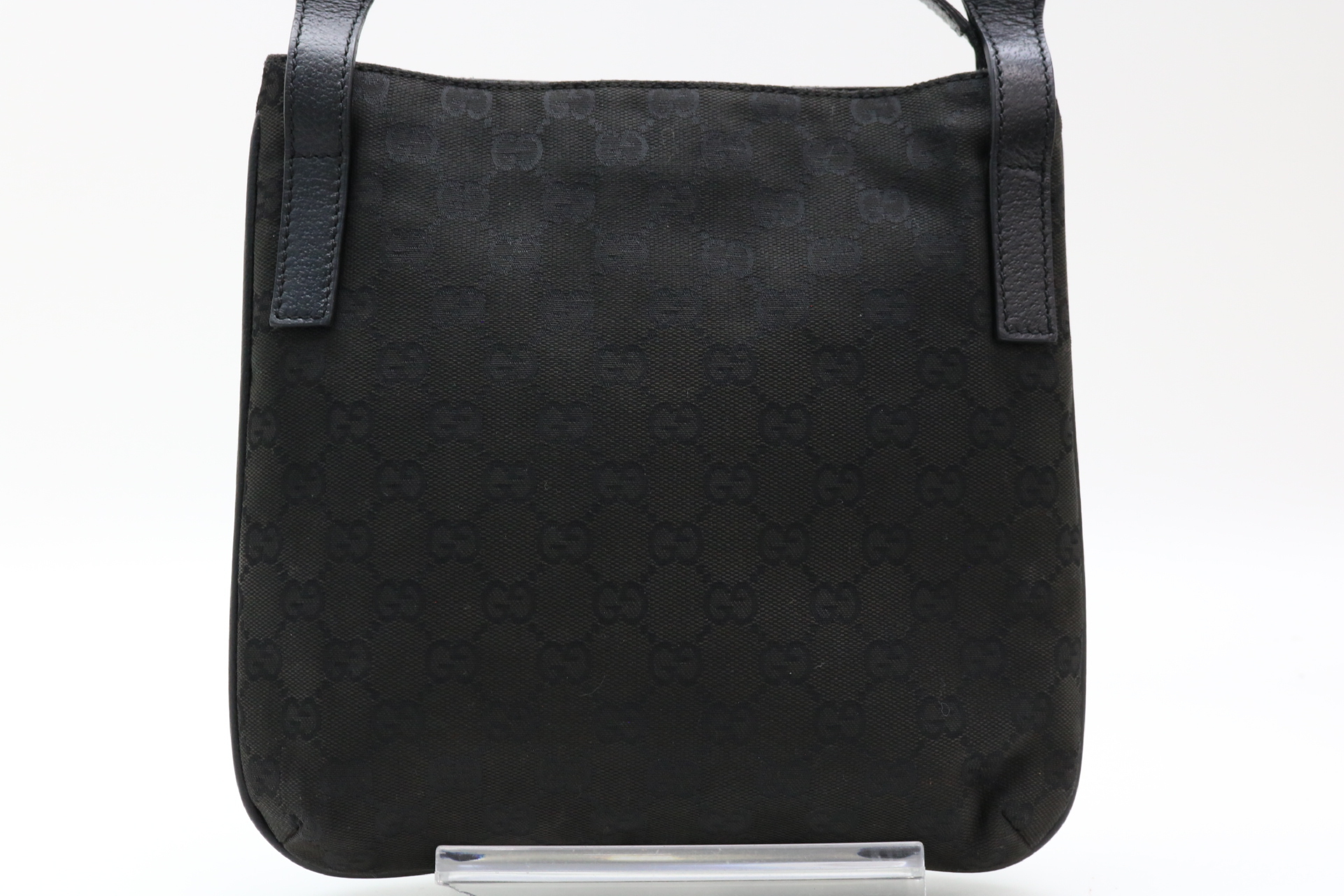 GG Canvas Shoulder Bag — view 2