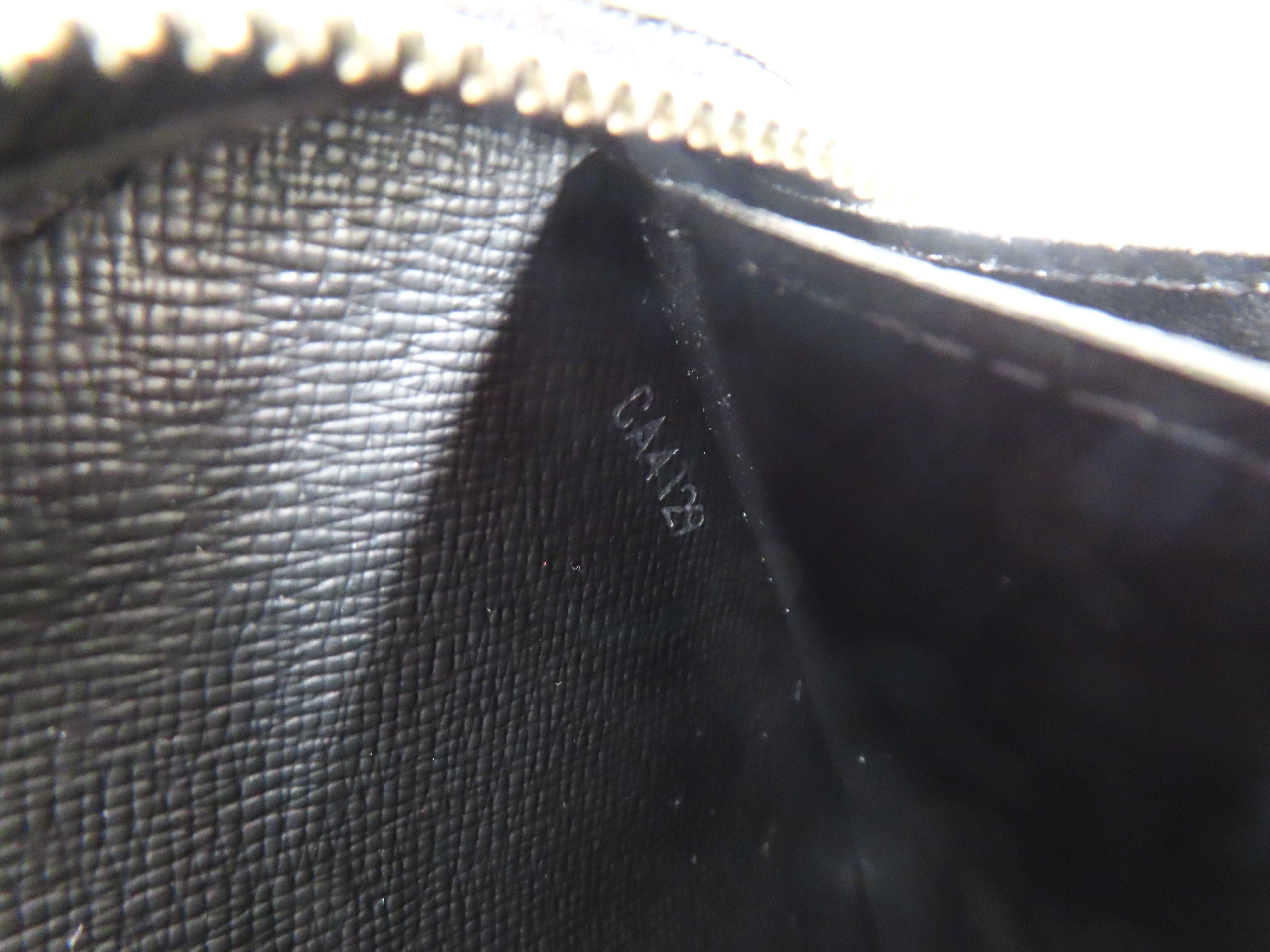 Taiga Zippy XL Wallet, Black, Silver Hardware, CA4129 — view 11