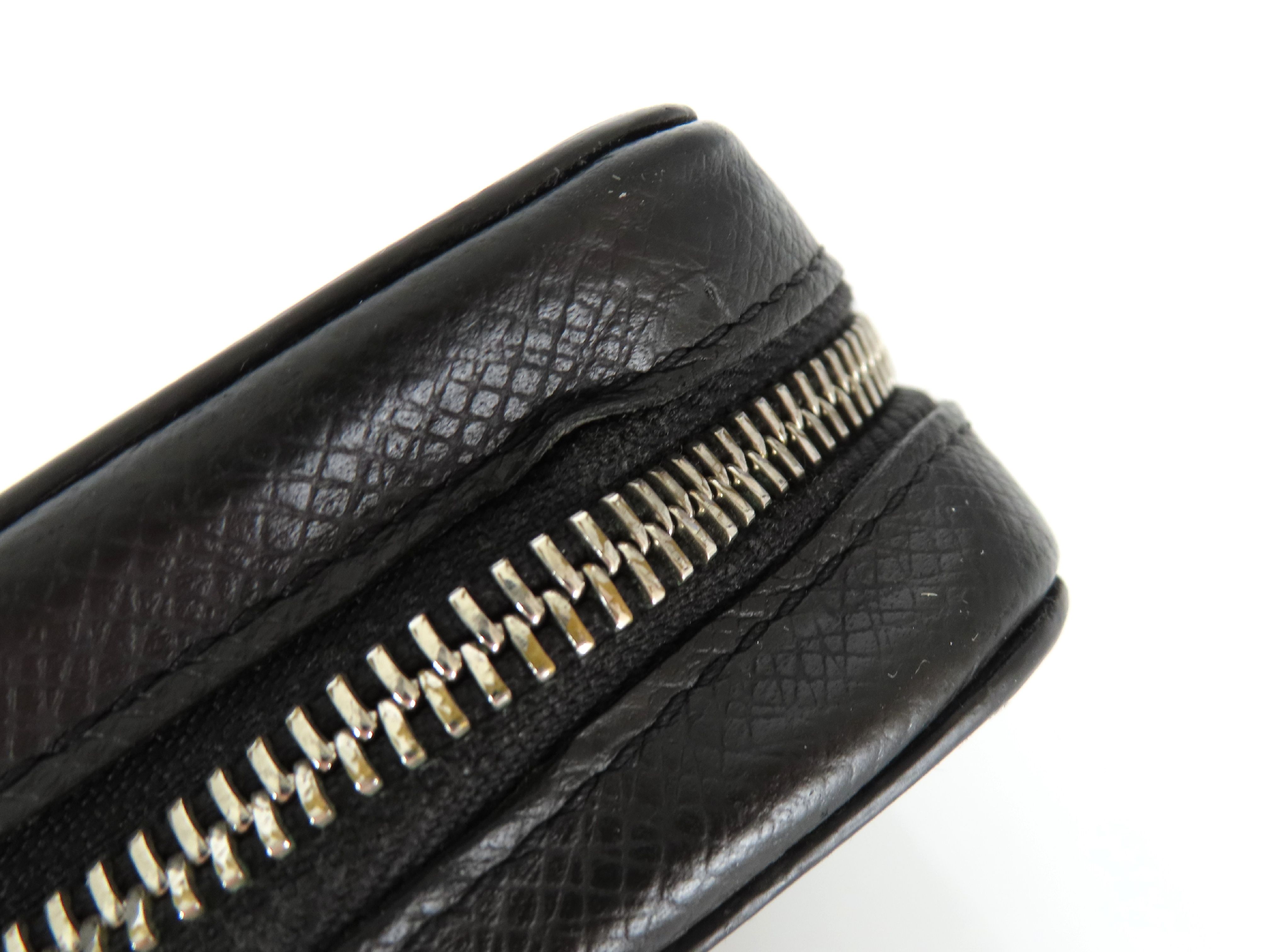 Taiga Zippy XL Wallet, Black, Silver Hardware, CA4129 — view 7