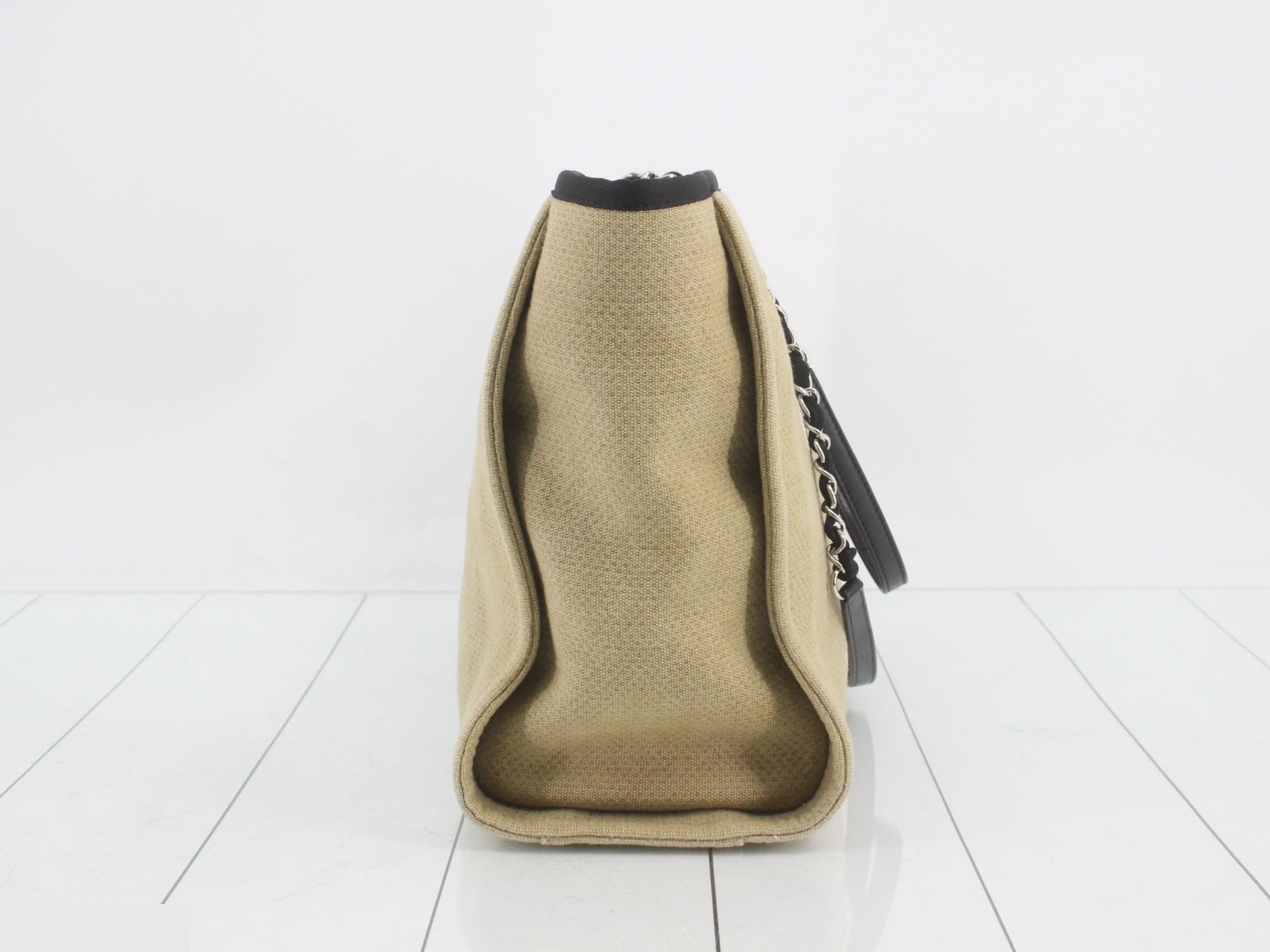Deauville MM Chain Tote Bag — view 4
