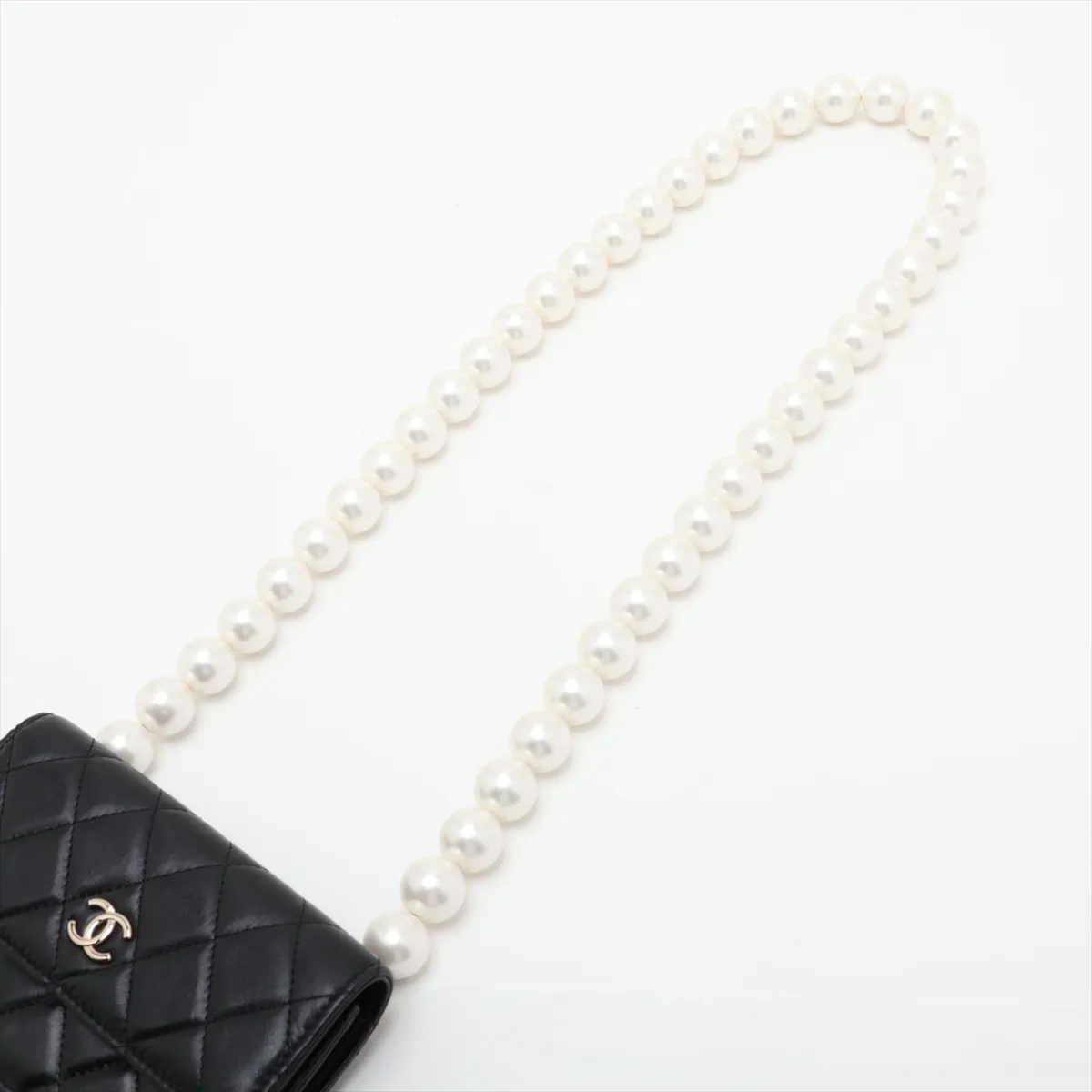 Matelassé Lambskin Shoulder Bag, Pearl Black with Gold Hardware, 30747833 (Serial Number in the 30s) — view 5