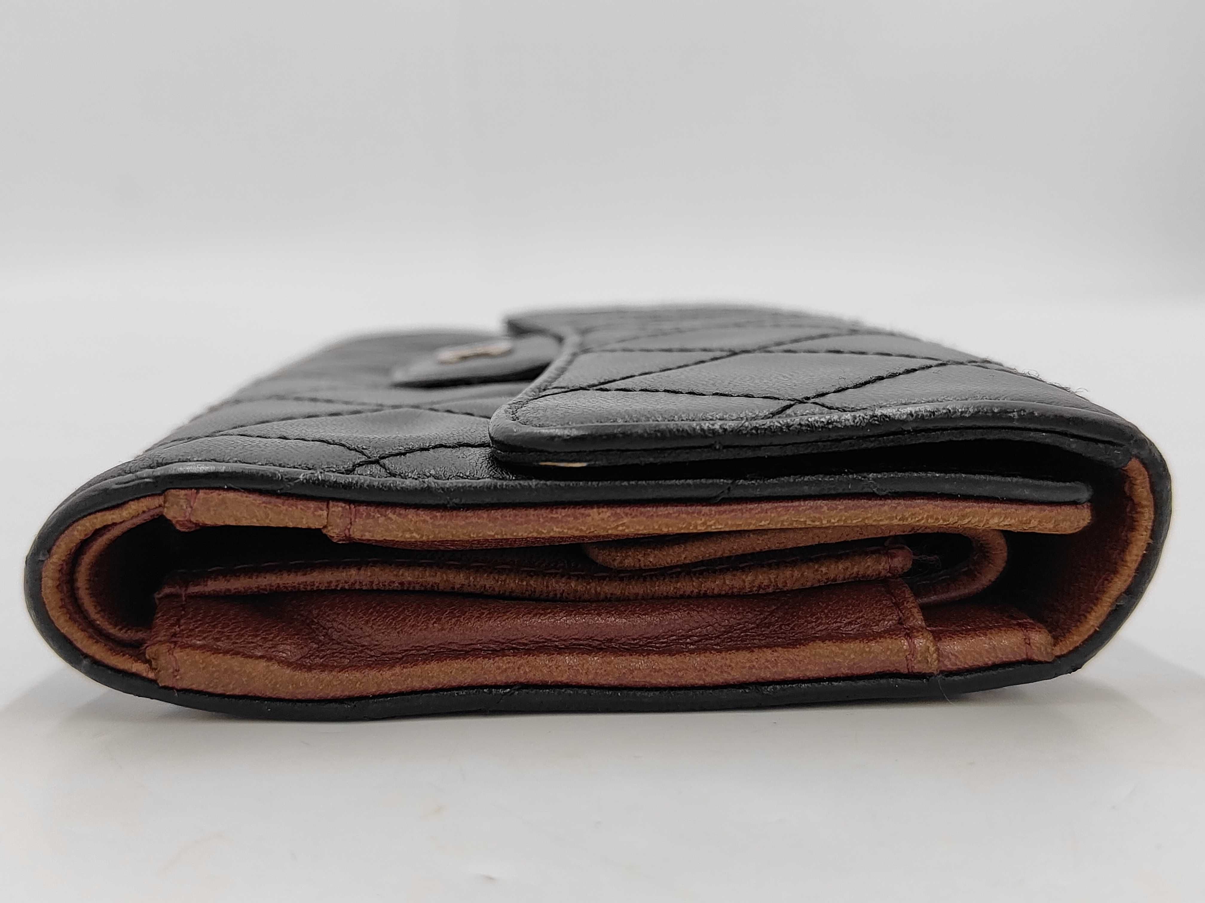Coco Mark Matelassé Lambskin Tri-fold Wallet (with seal and card holder) — view 4