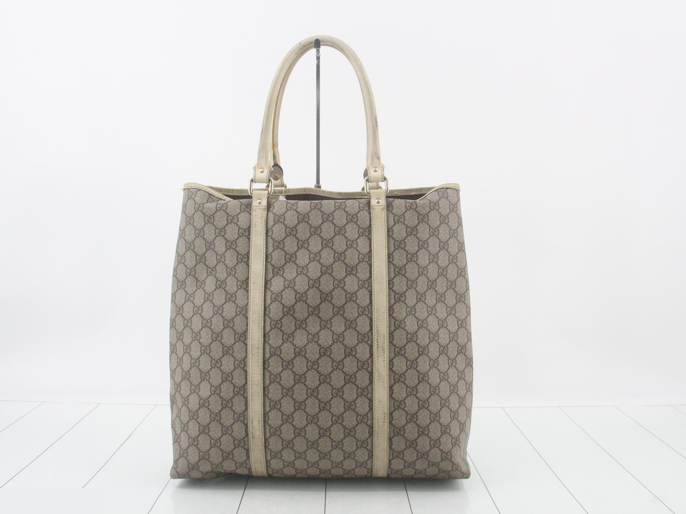 GG Supreme Tote Bag — view 2