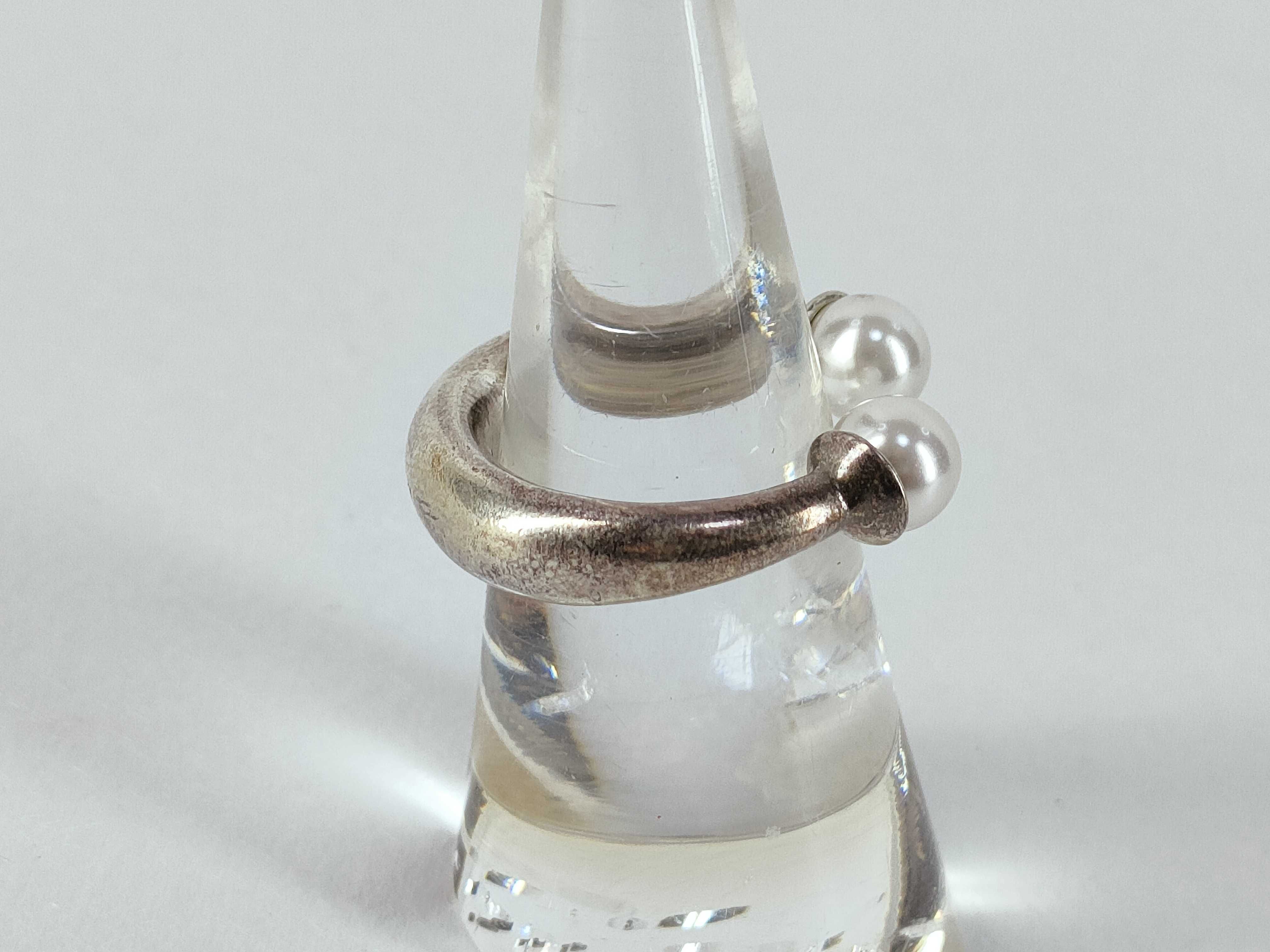 Tribal Pearl Ring, Size M — view 3