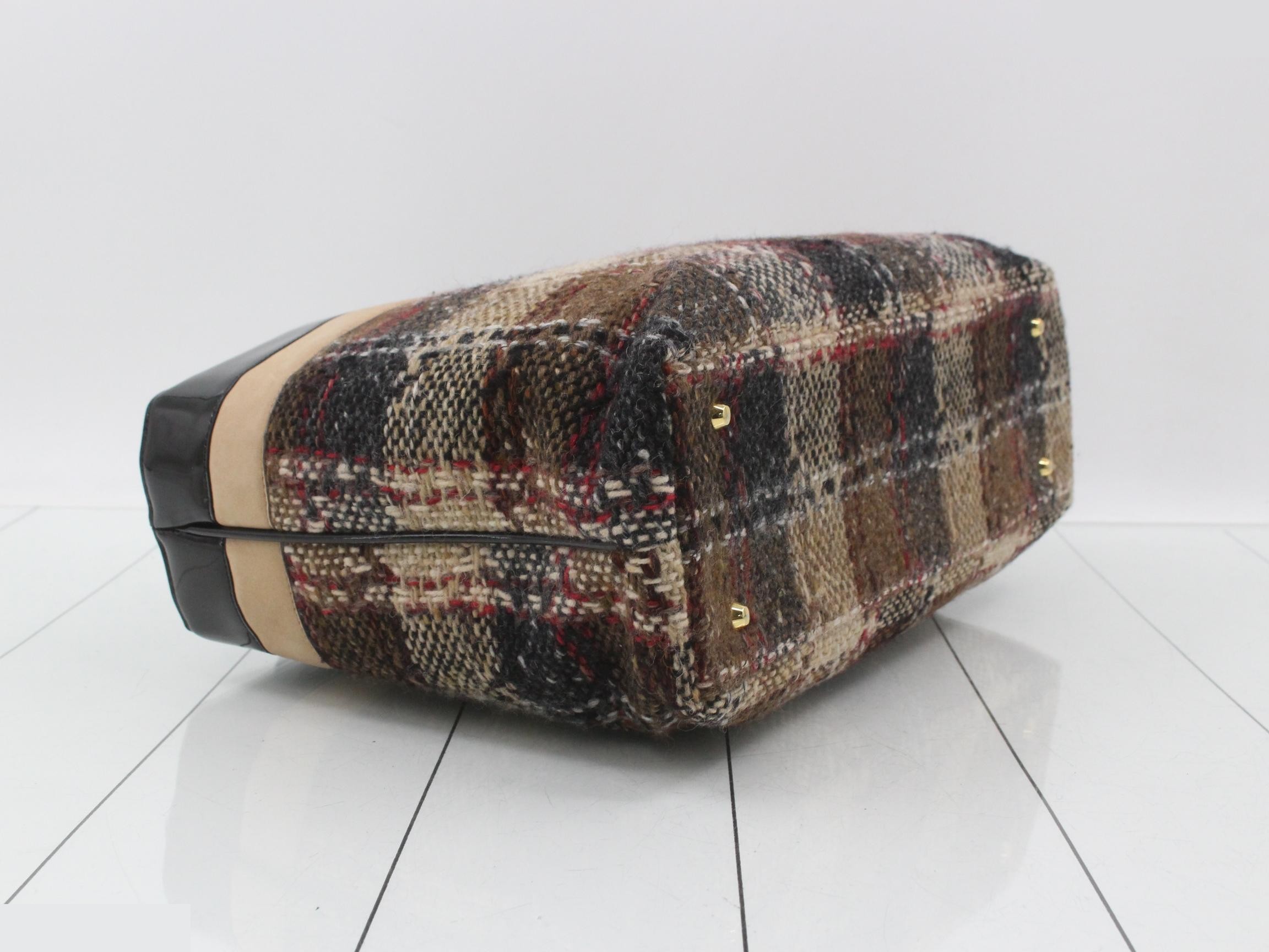 Wool check, W35 H24 D10 — view 5