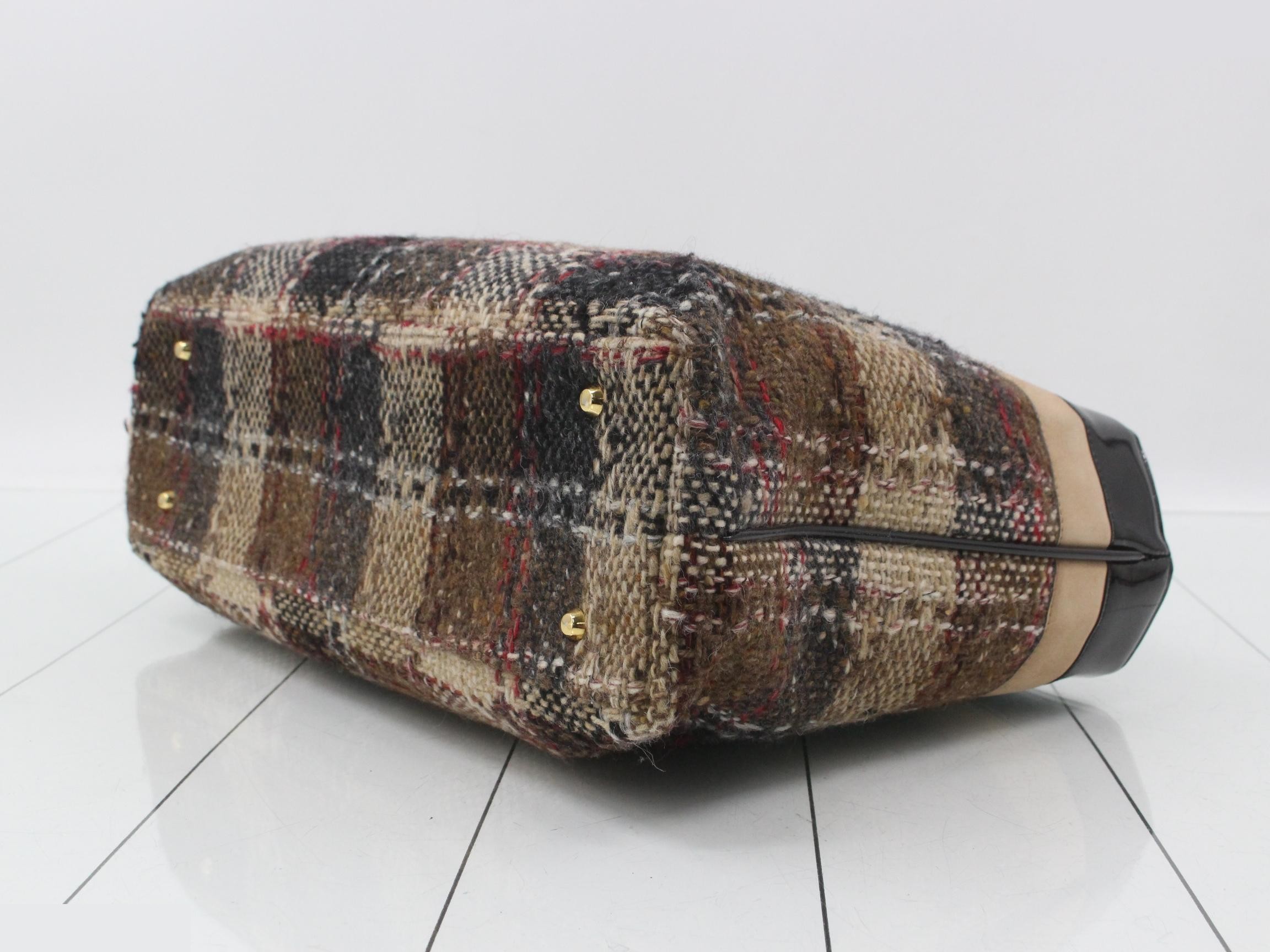 Wool check, W35 H24 D10 — view 6