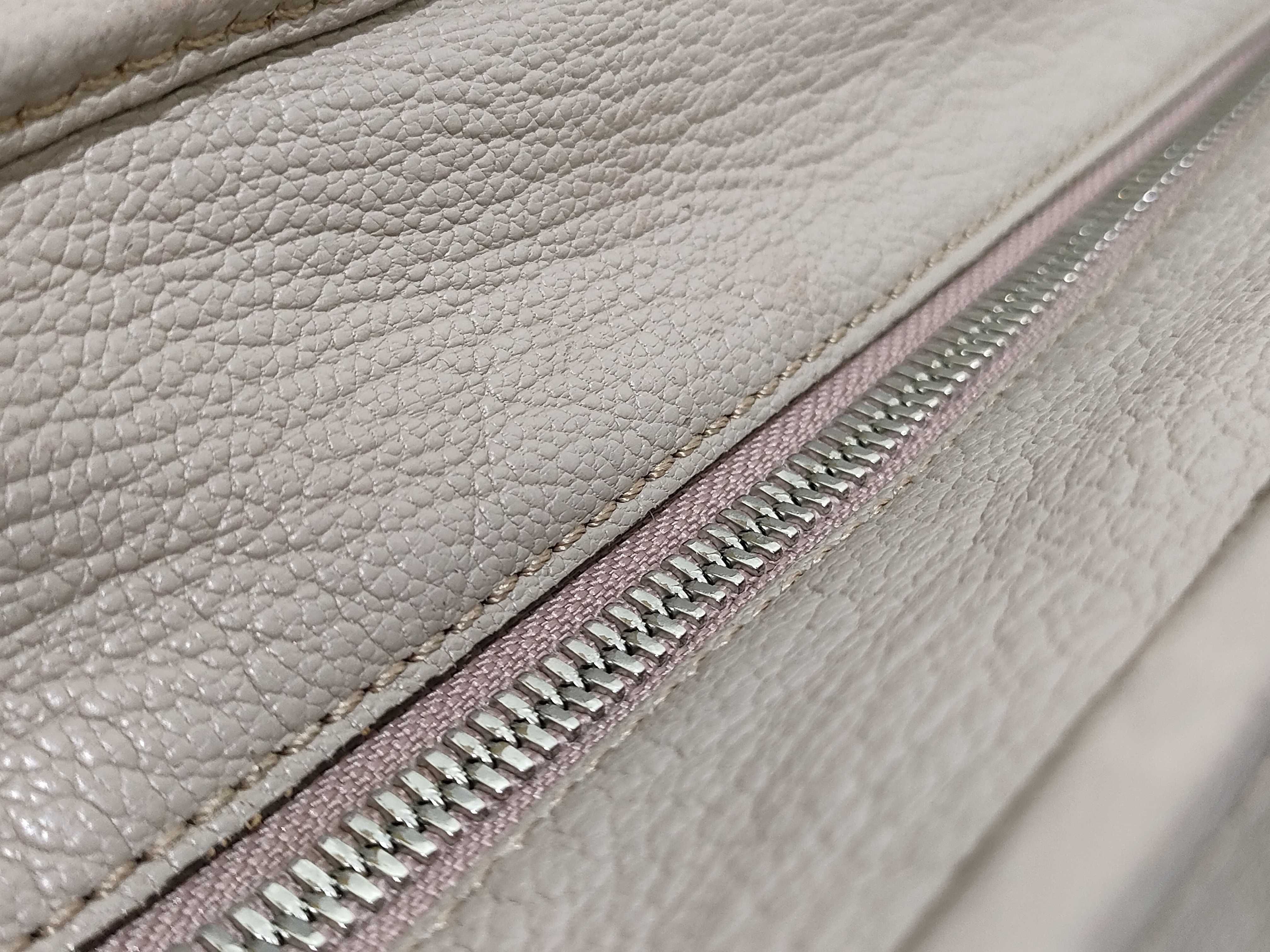Amazona 28 Handbag (Beige) — view 8