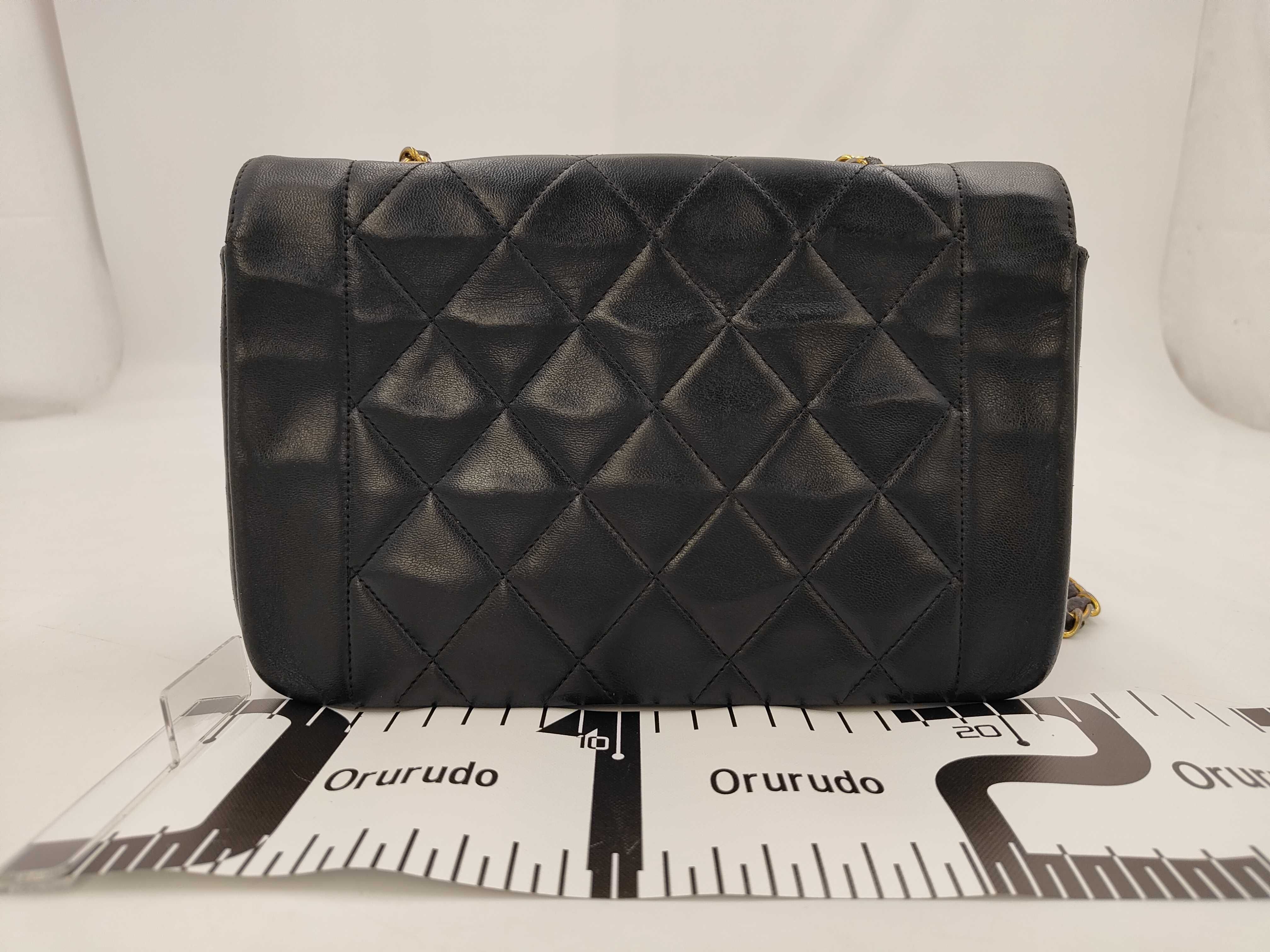 Diana bag, black, with original seal. — view 2