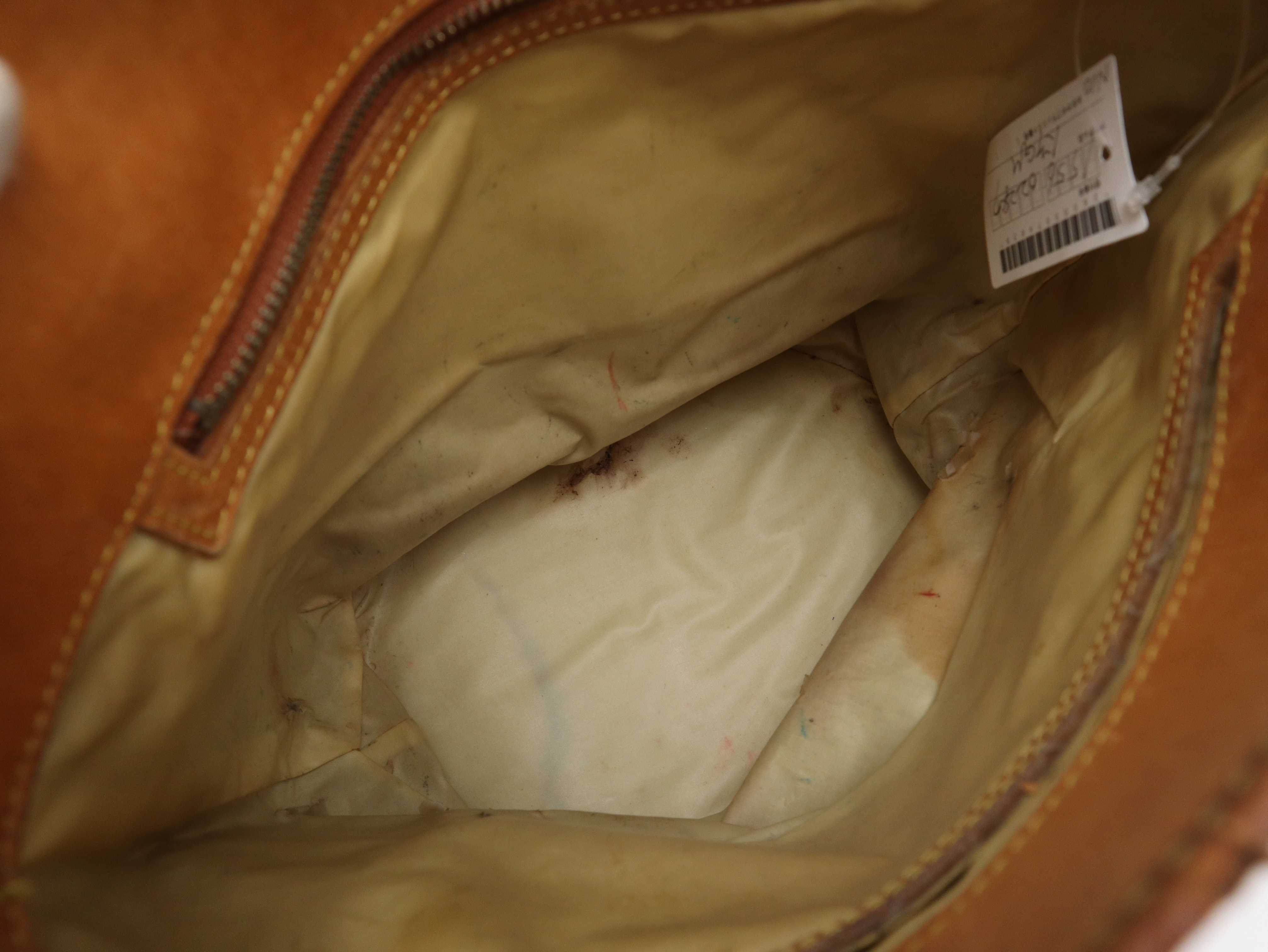 M42236 Monogram Bucket GM Tote Bag — view 11