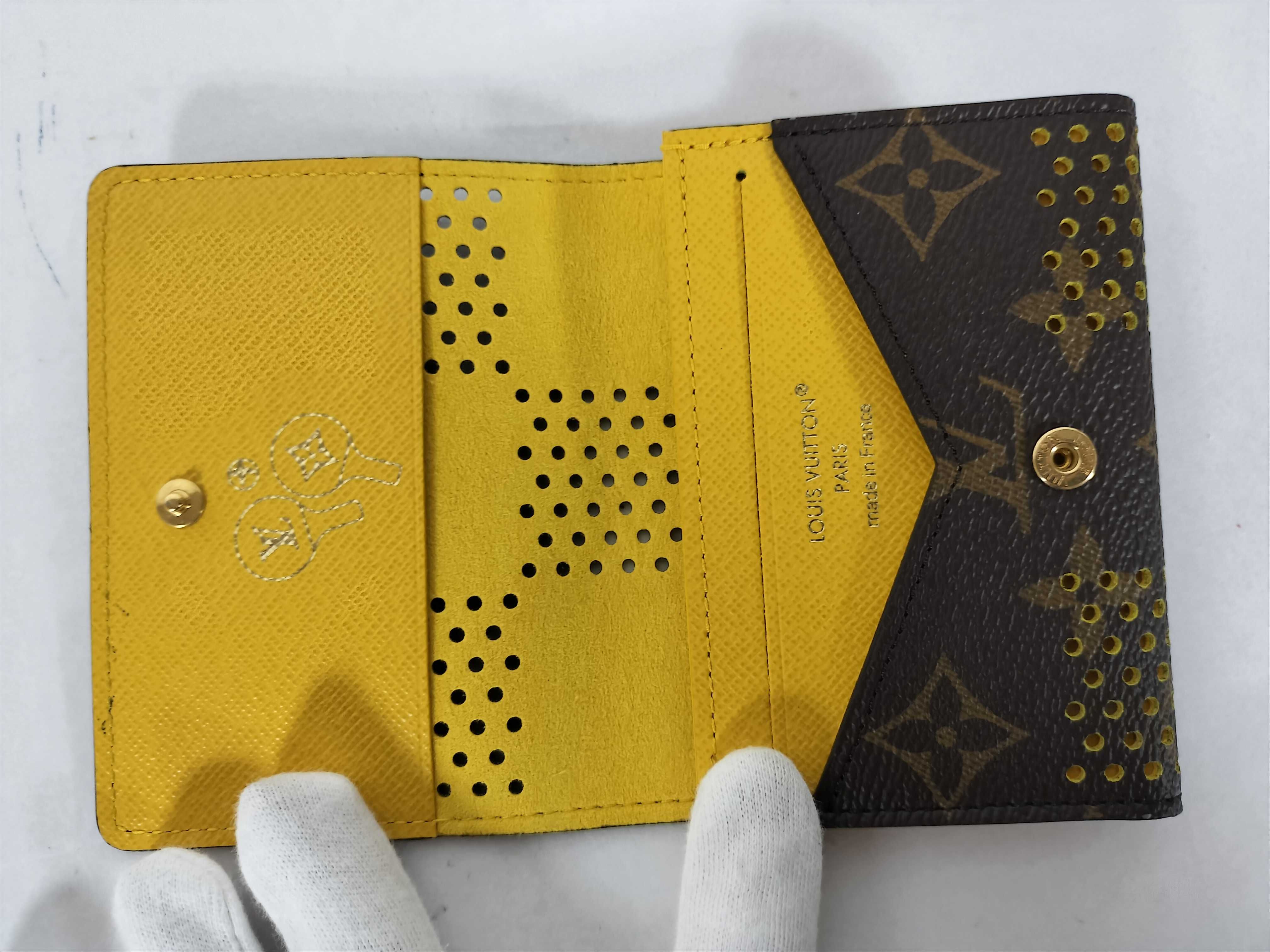 Monogram LV Monogram Grid Envelope Carte de Visite M29293 RFID Card Case — view 7