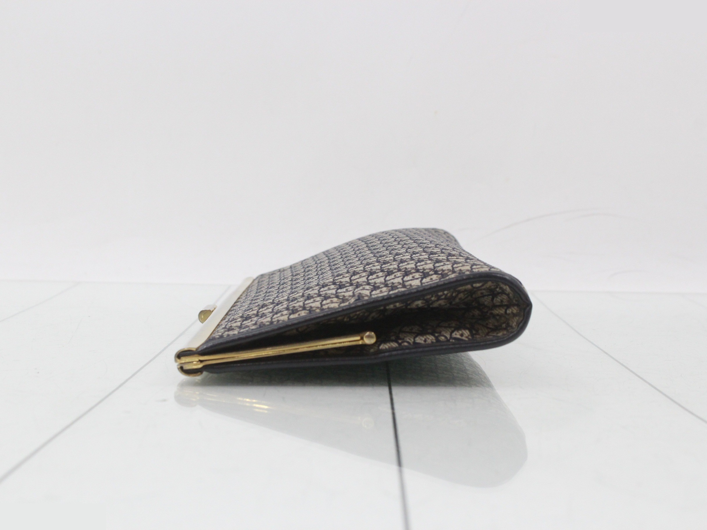 Other lines: Bags and clutches — view 4