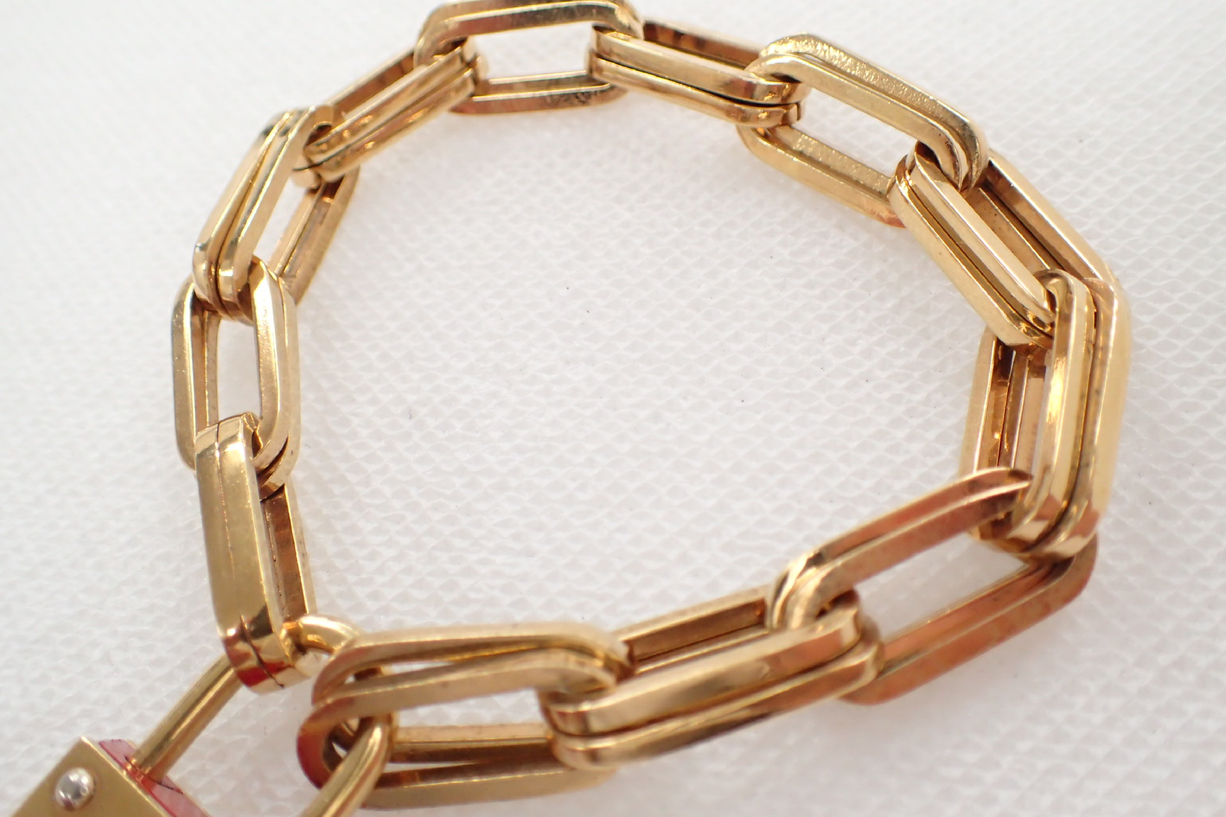 Gold-colored Boucle d'Oreille Chain Bracelet (Bracelet/Bangle) — view 4