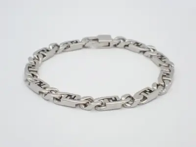 FF logo curb chain bracelet, silver, wrist circumference approximately 18cm