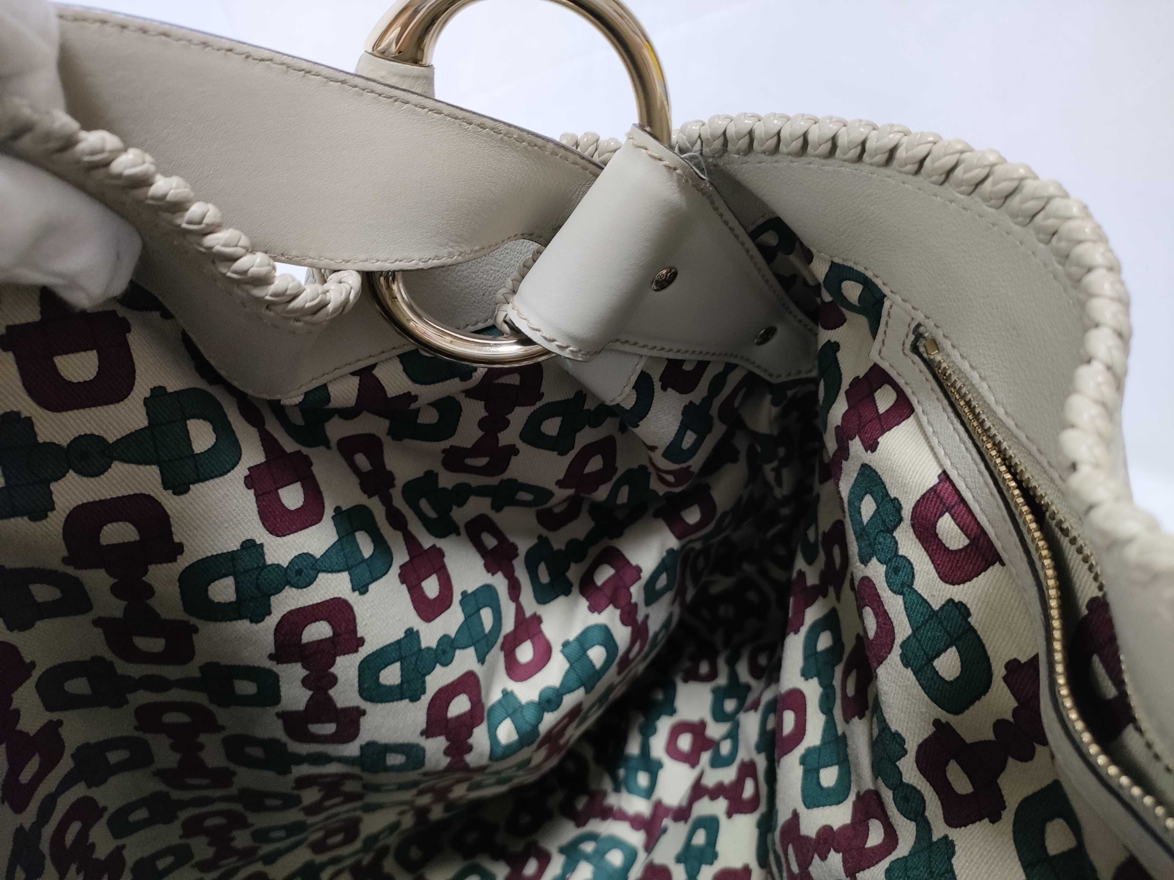 White Leather Large Hobo Shoulder Bag — view 13