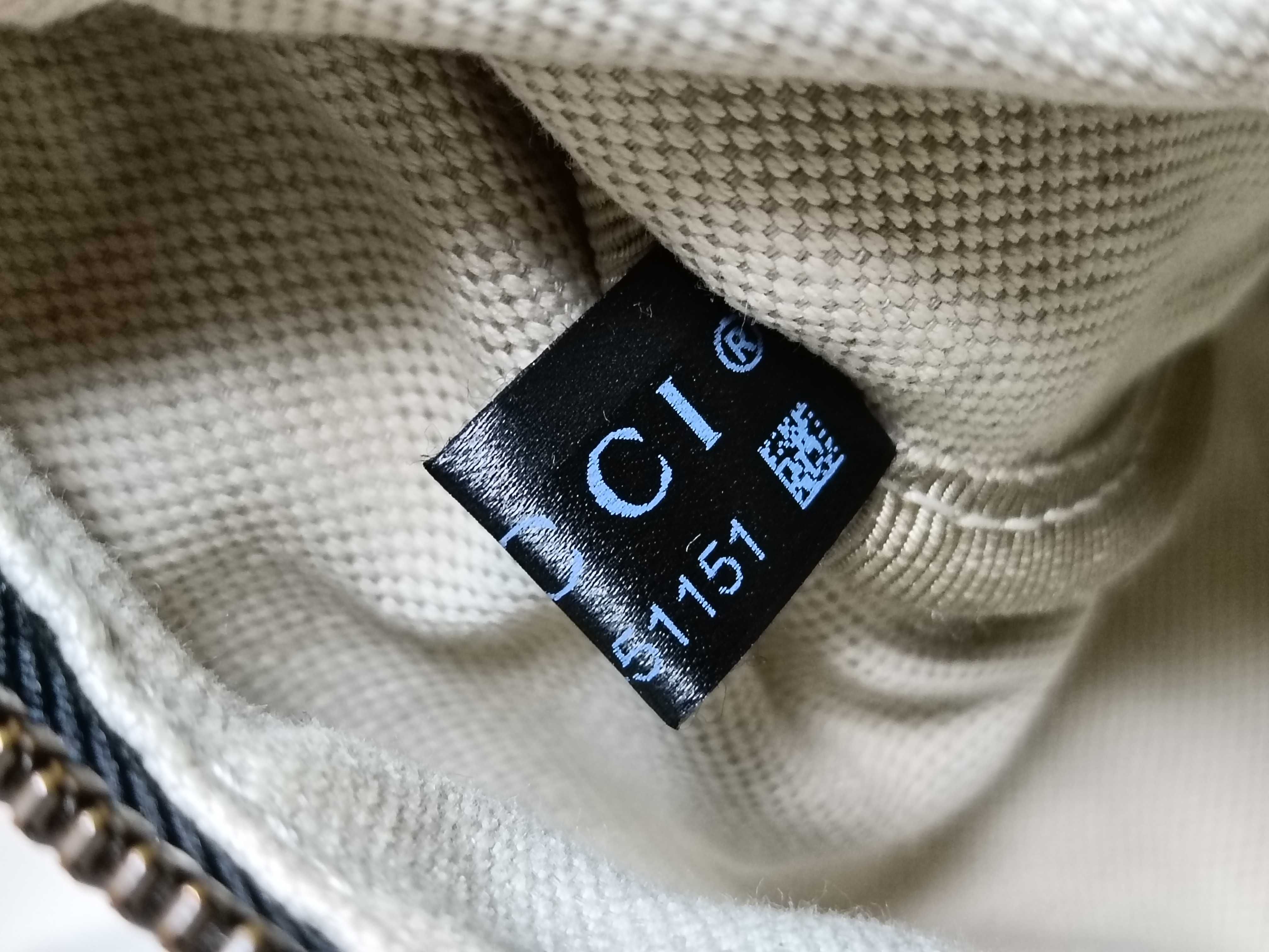 530412-525040 Body Bag — view 13