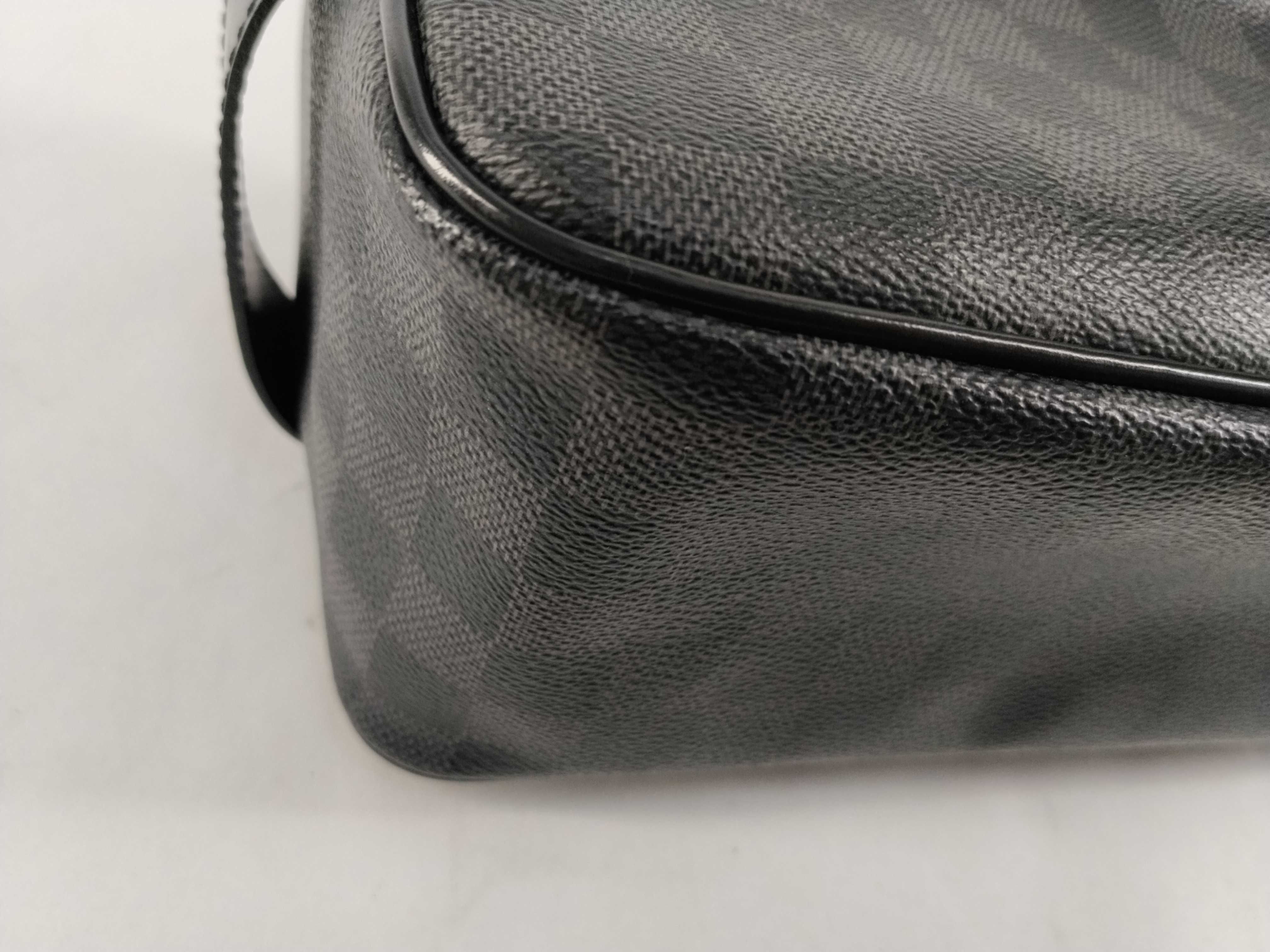 Damier Graphite Toiletry Pouch N47625 Black BA2174 Pouch — view 11