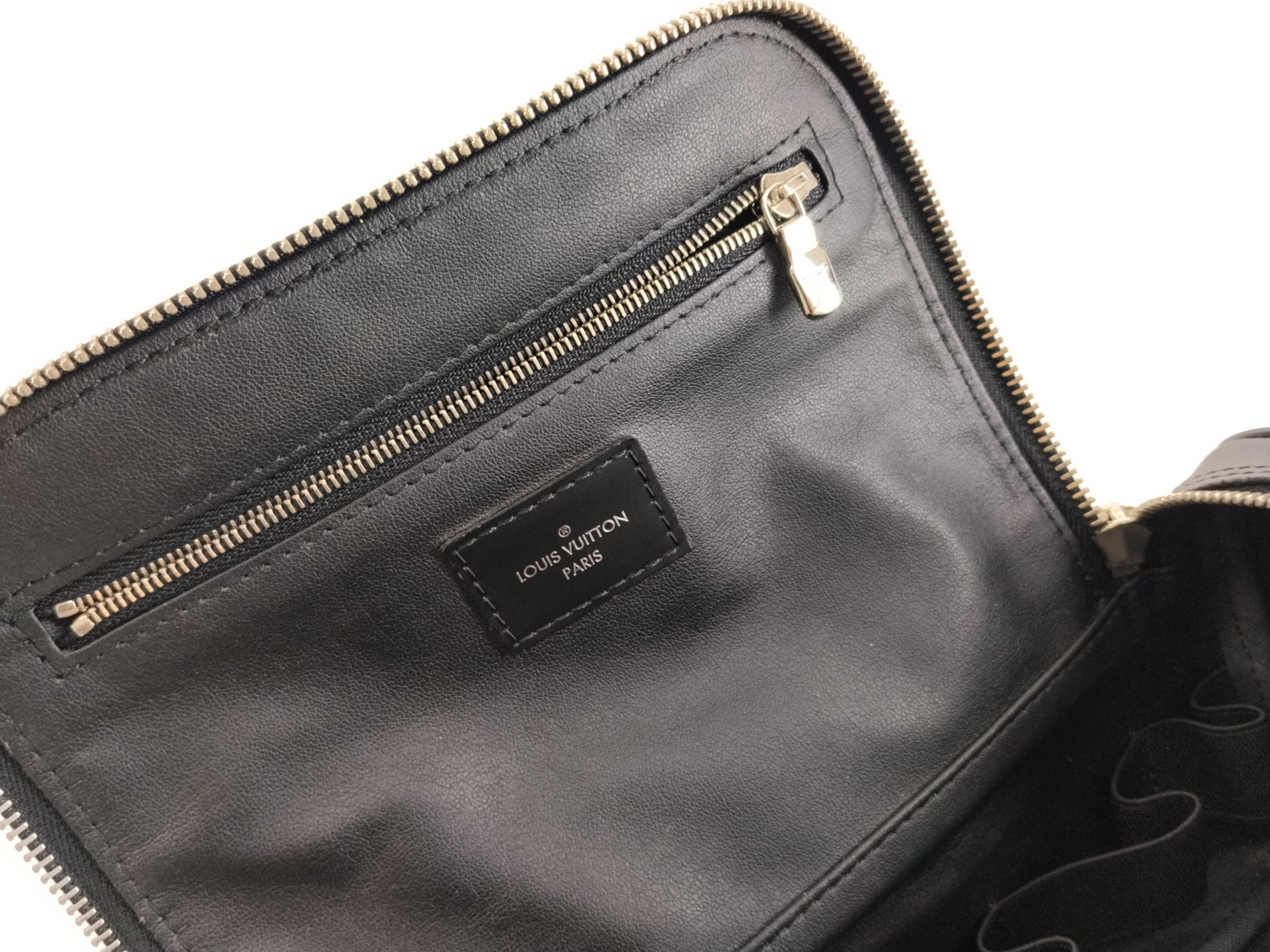 Damier Graphite Toiletry Pouch N47625 Black BA2174 Pouch — view 6