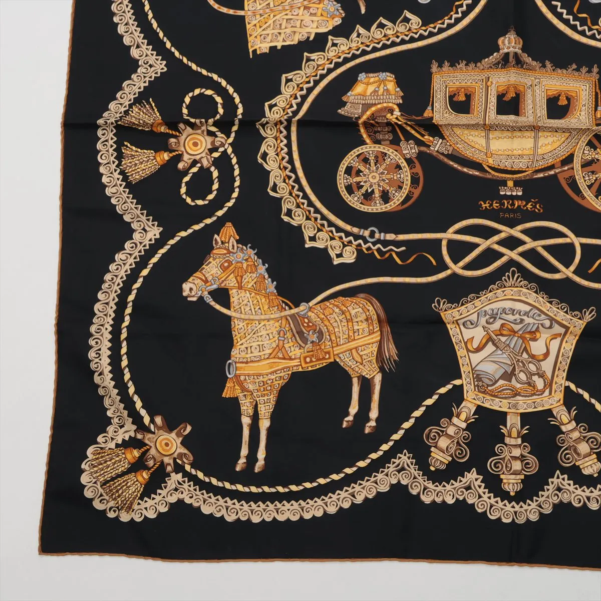 Carre 90 PAPEROLES Paproles Carriages and Nobility Scarf Silk Black — view 5