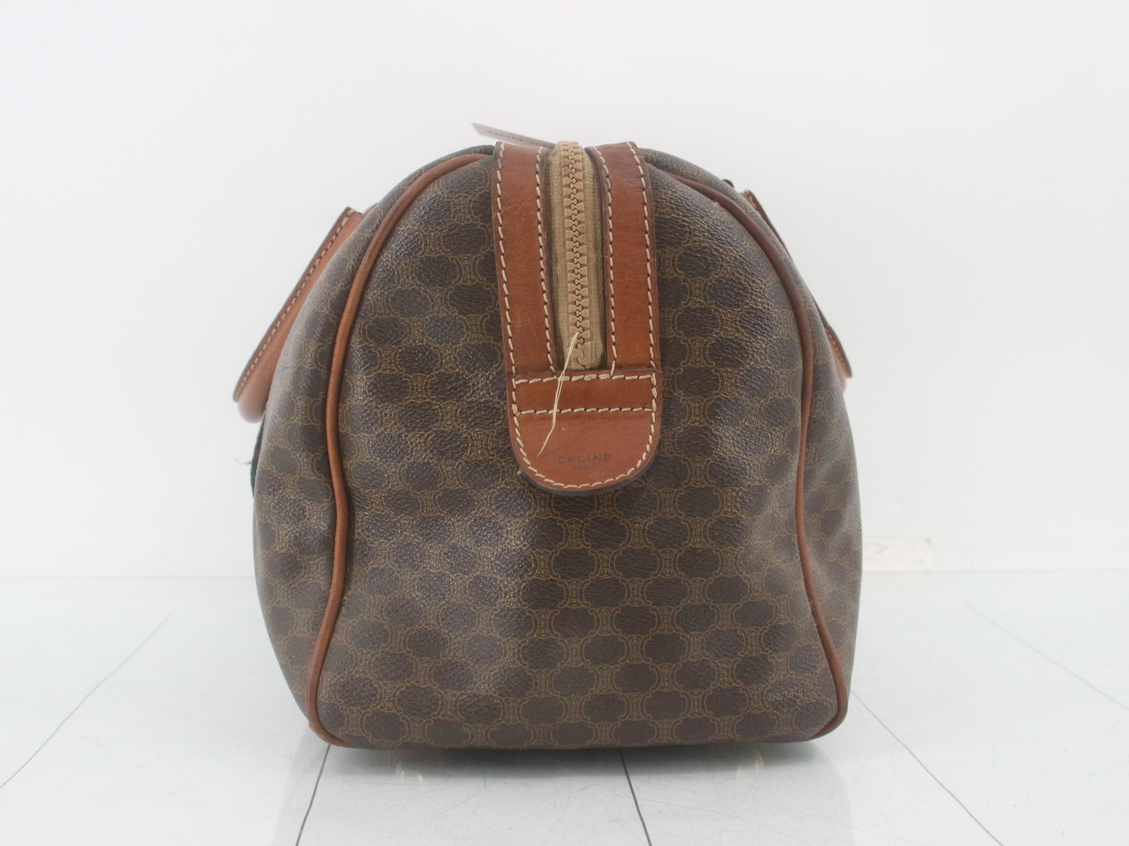 handbag — view 3