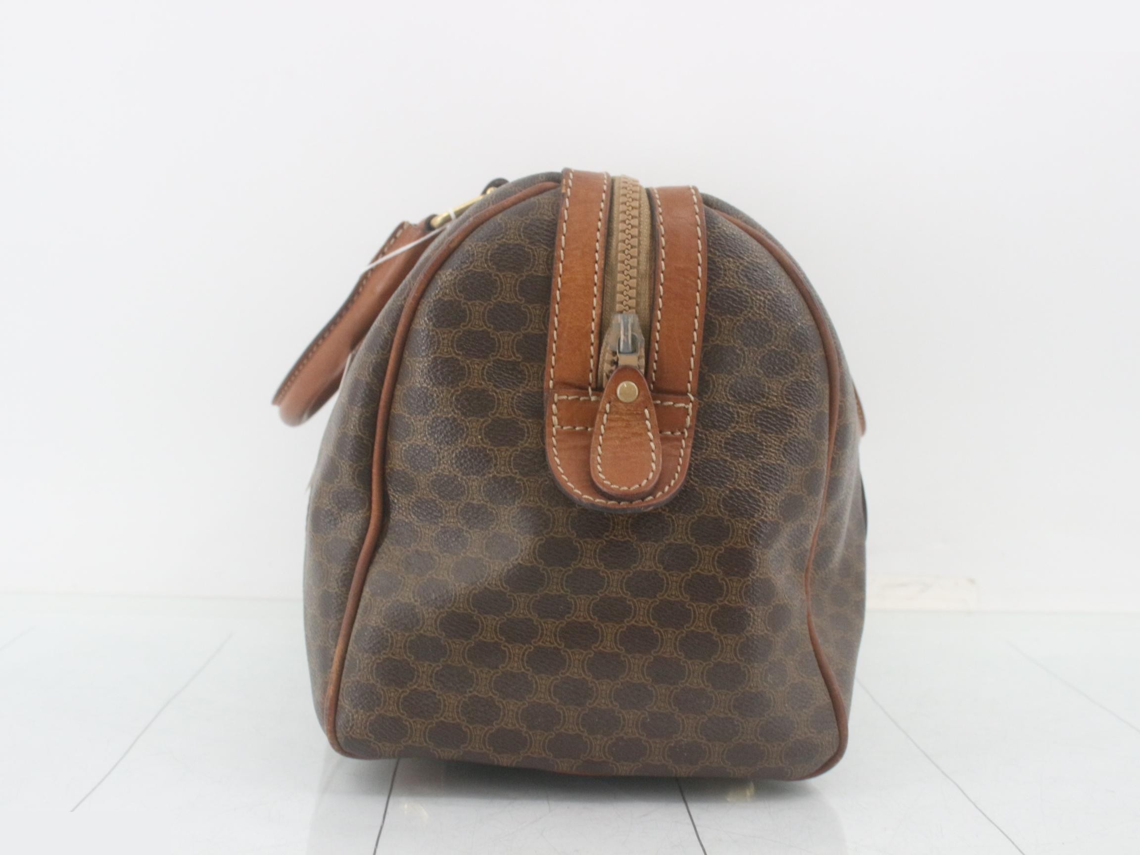 handbag — view 4
