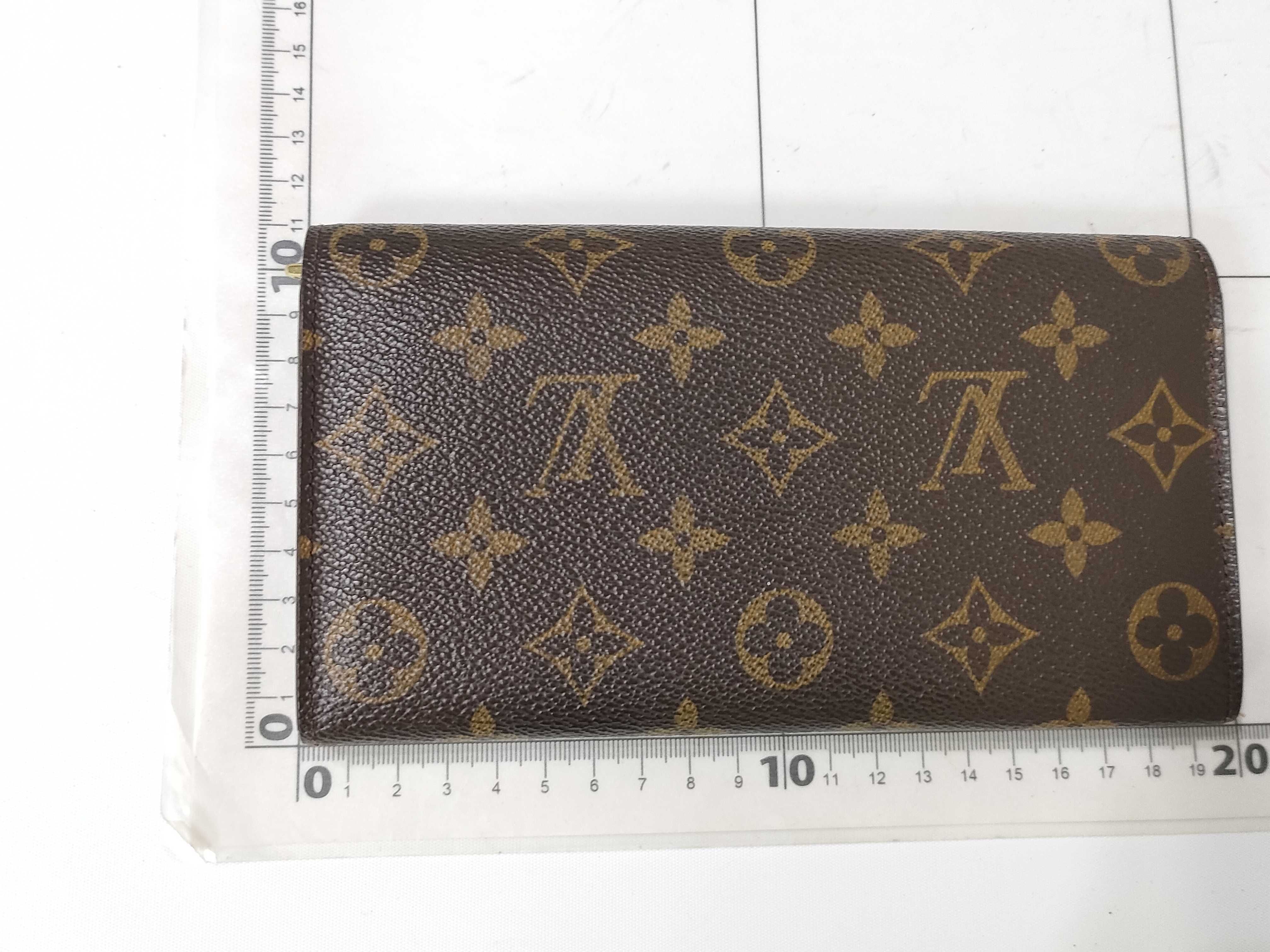 Monogram Portefeuille Sarah Wallet — view 2